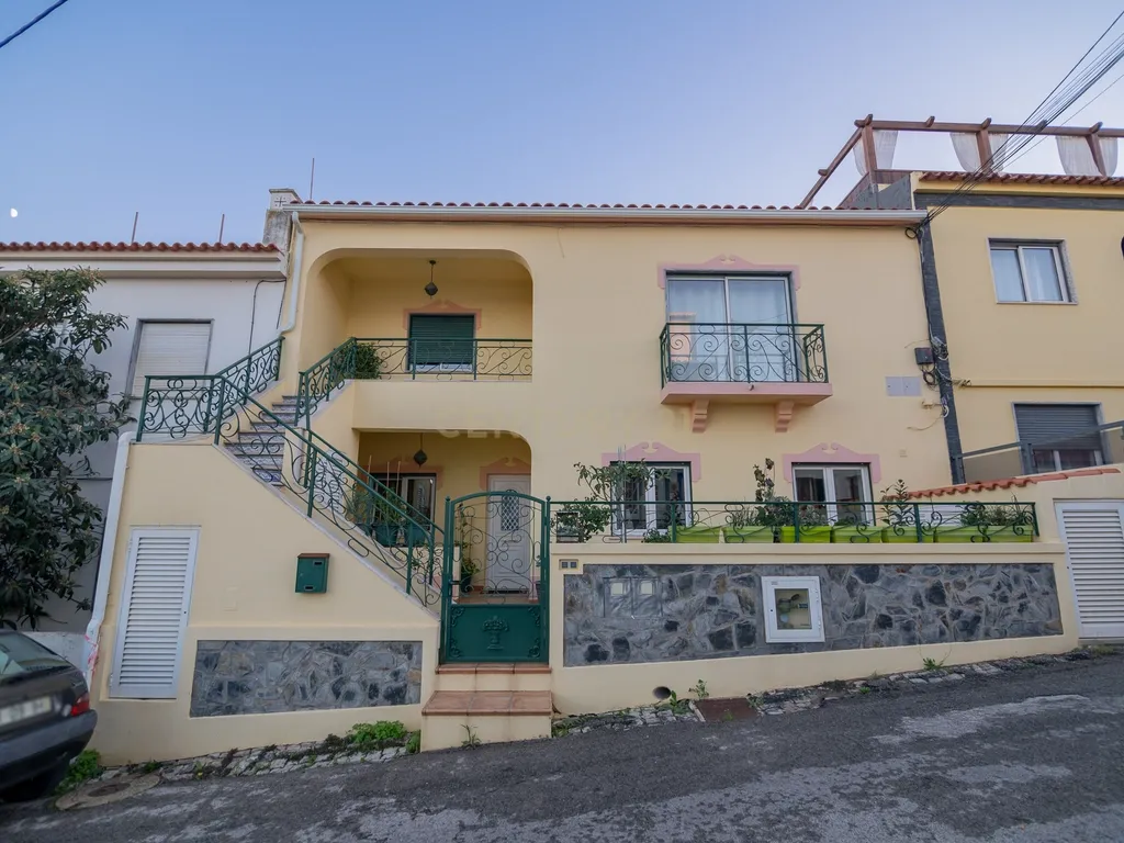 3-Bedroom Apartment for Sale in Estômbar (Calvário) | 130 sqm | Close to Ferragudo & Beaches