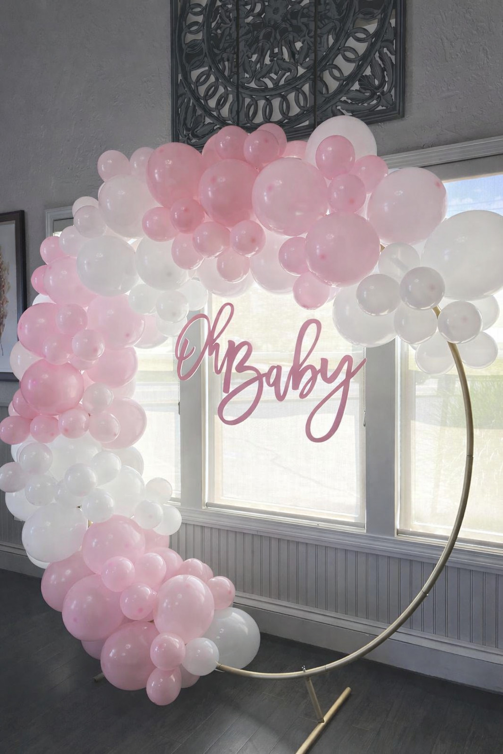 Oh Baby Balloon Arch