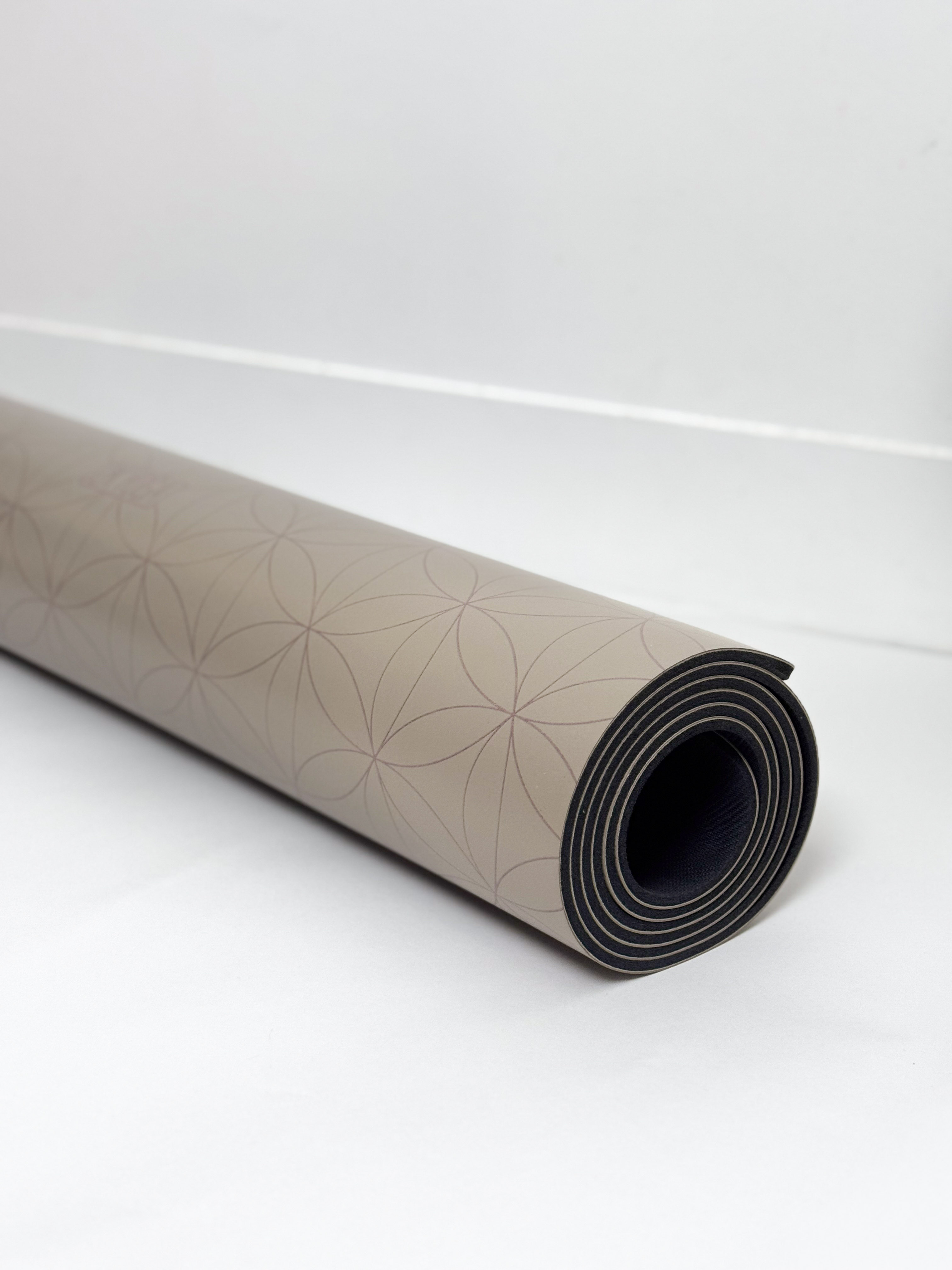 2K YOGA 'Flower of Life' Sacred Geometry Mat – SOFT BEIGE