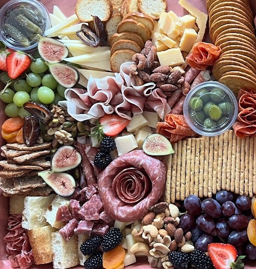 Charcuterie box