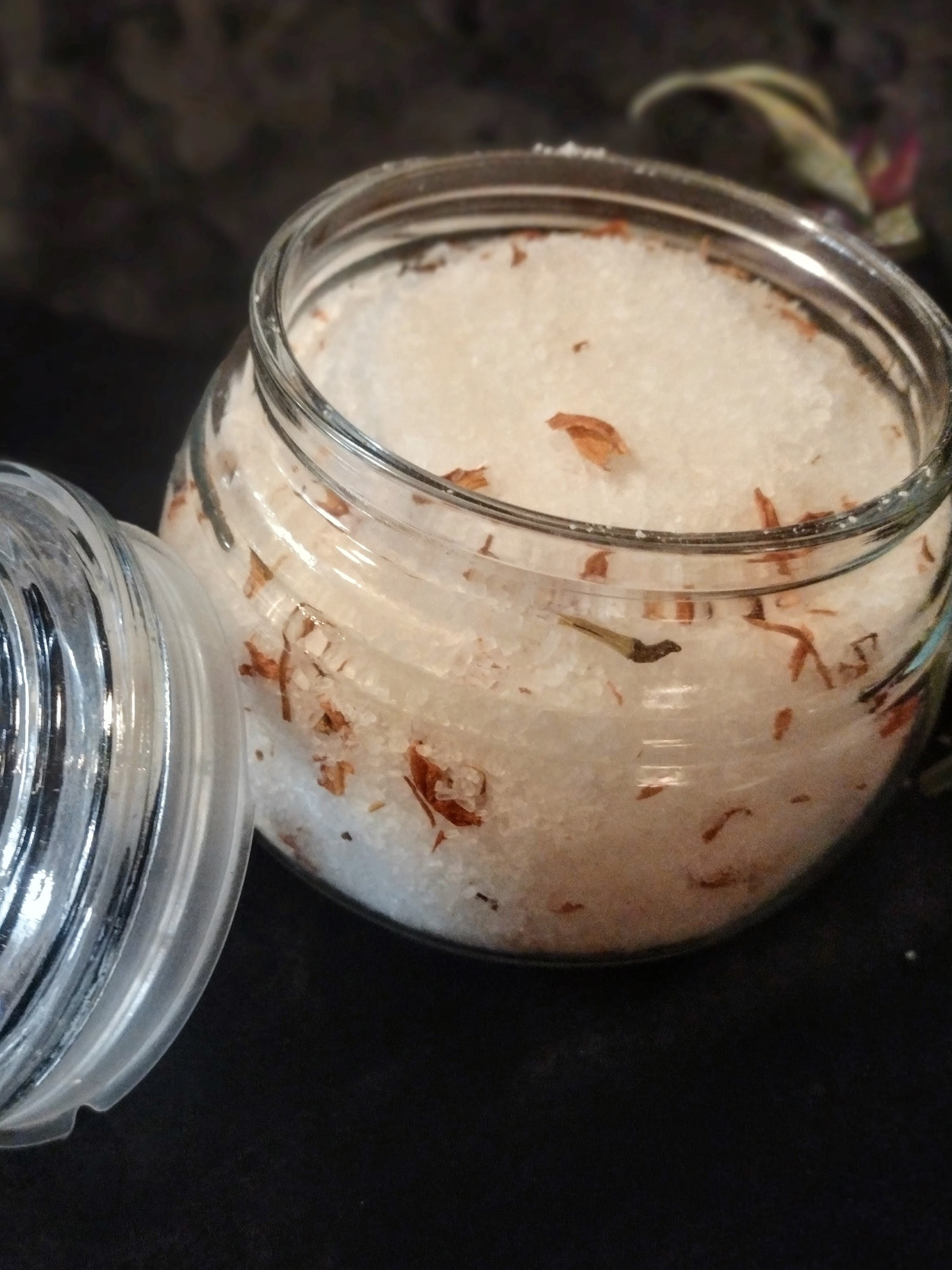 lily Bath salts