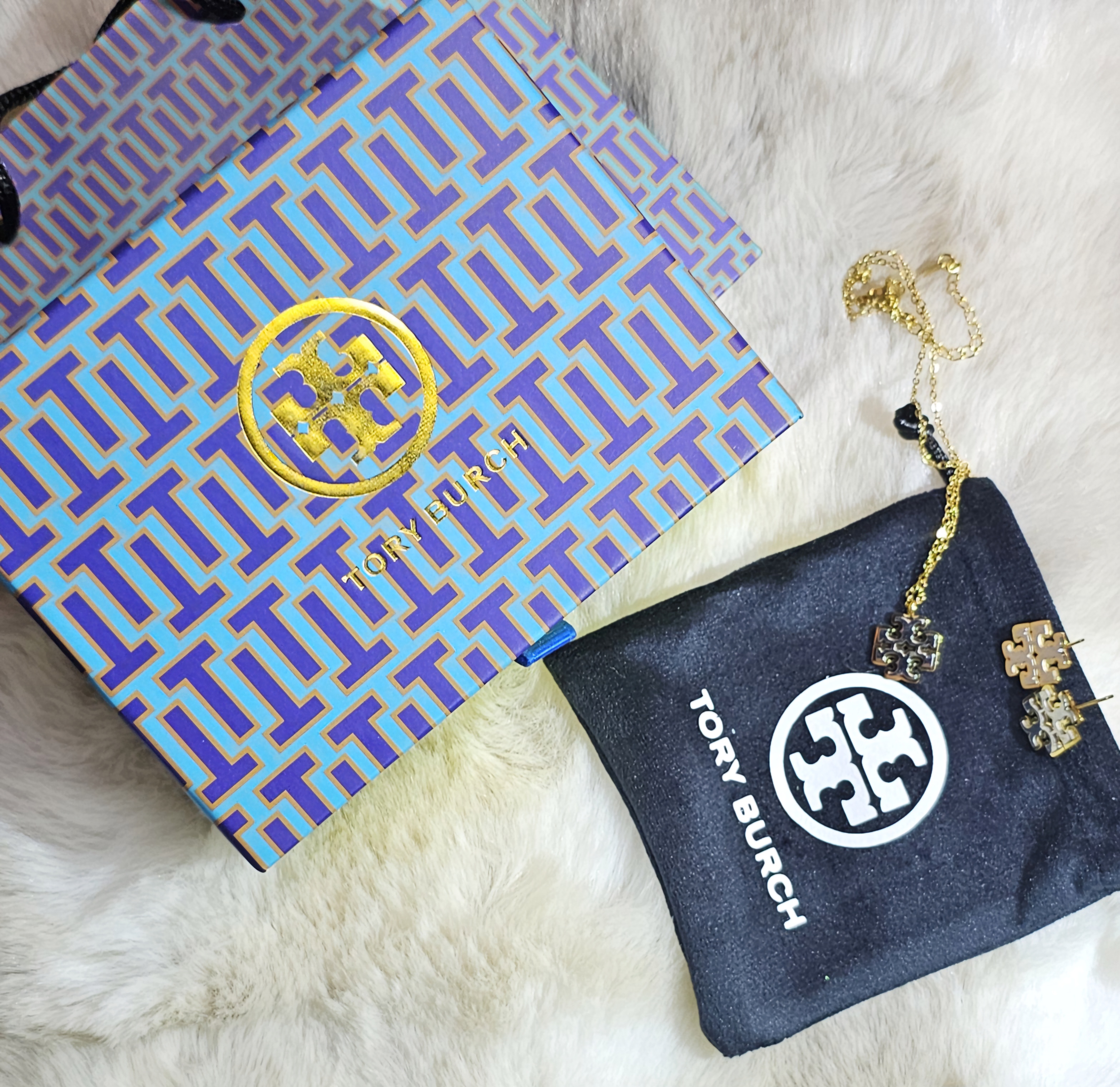 Collar aretes Tory Burch
