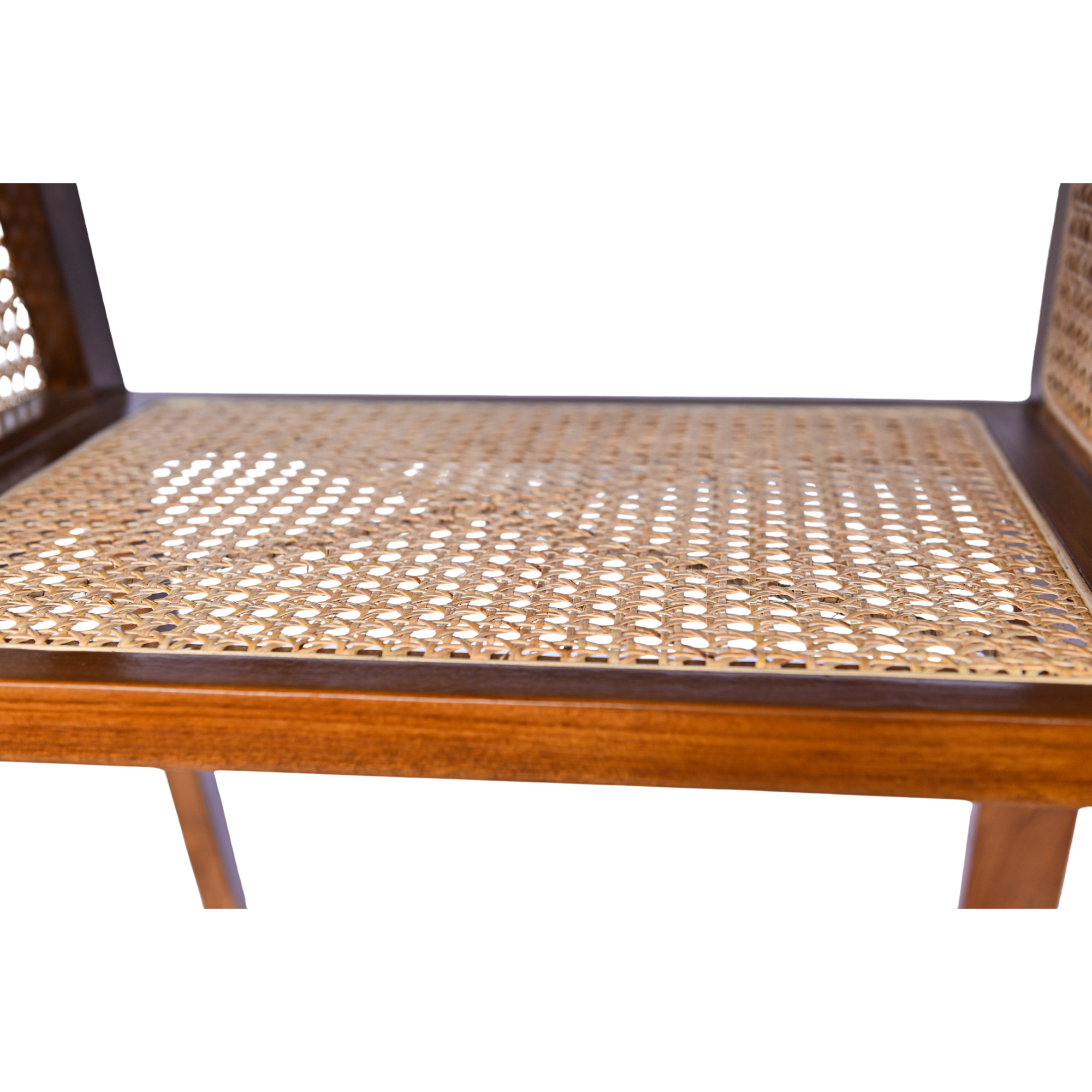  WOODEN DINING TABLE