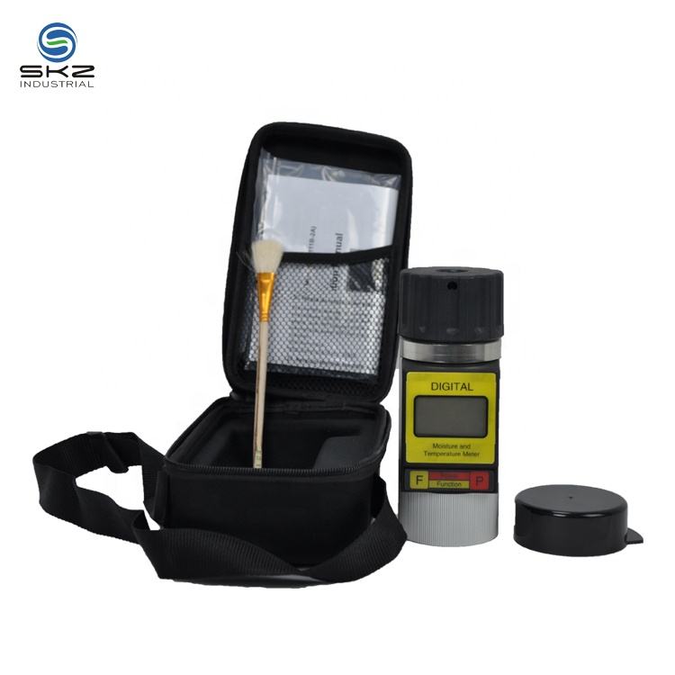 Digital Moisture and Temperature Meter