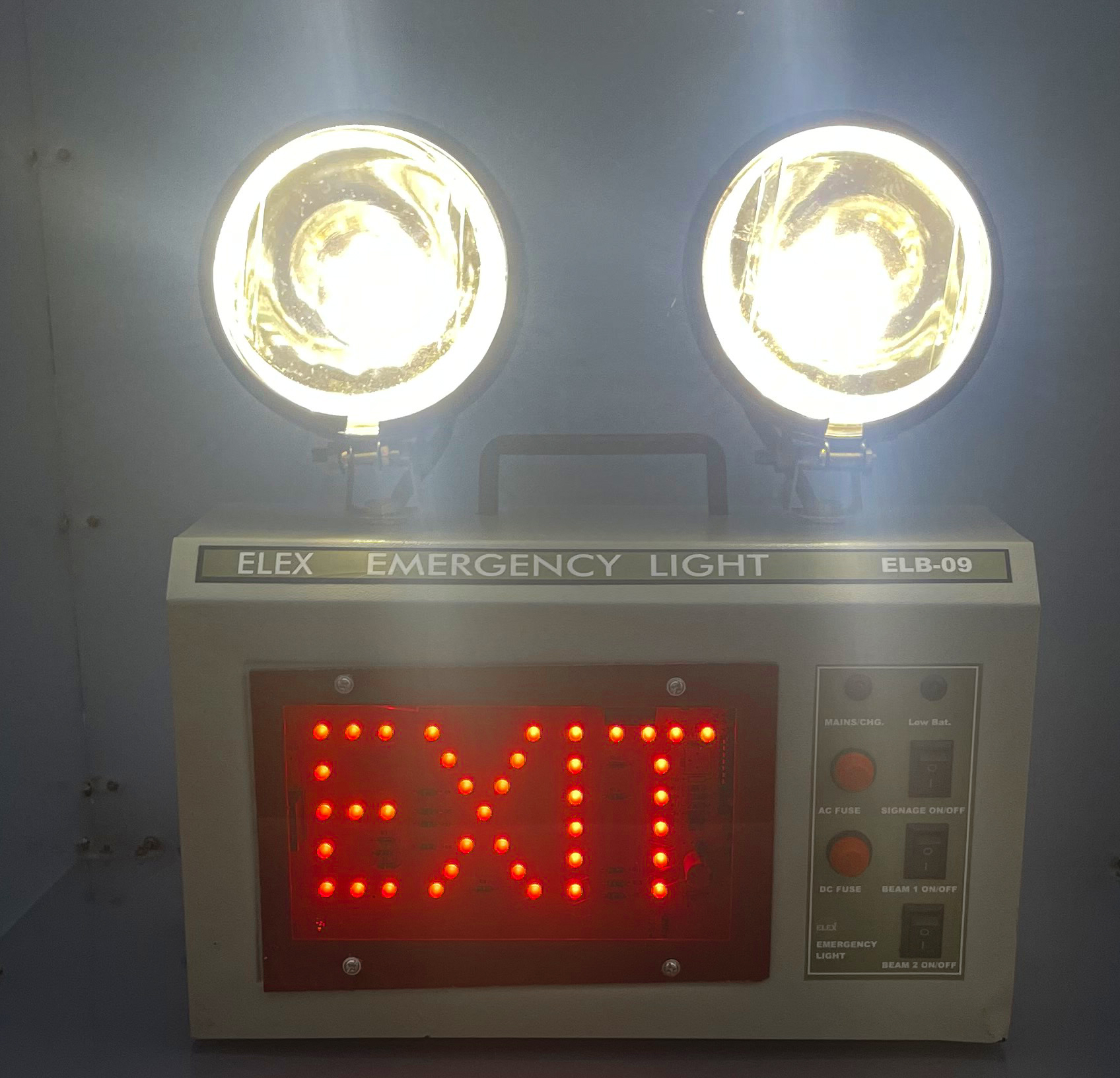 Industrial Emergency light Model ELB-09A