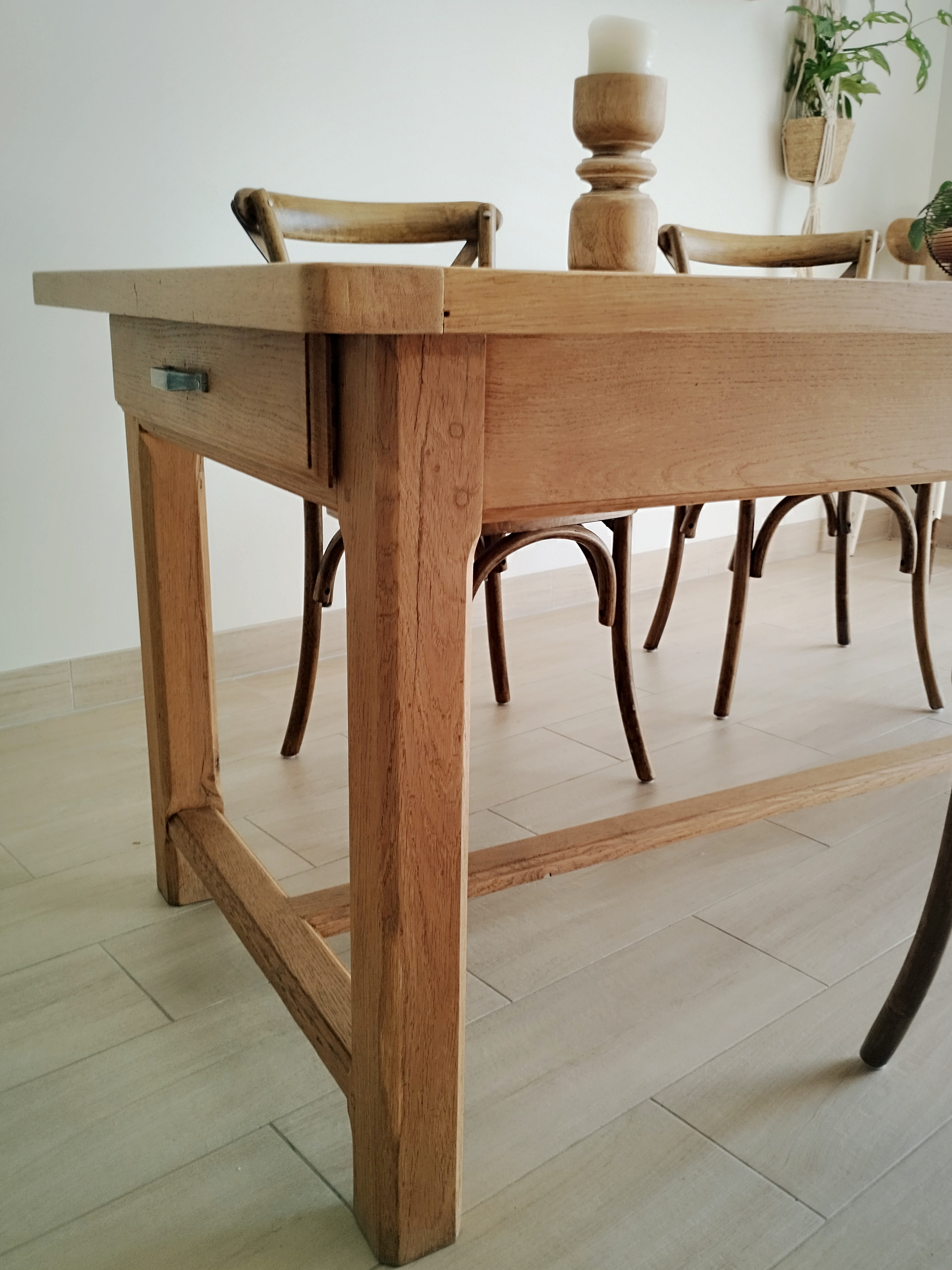 Table de ferme n°26