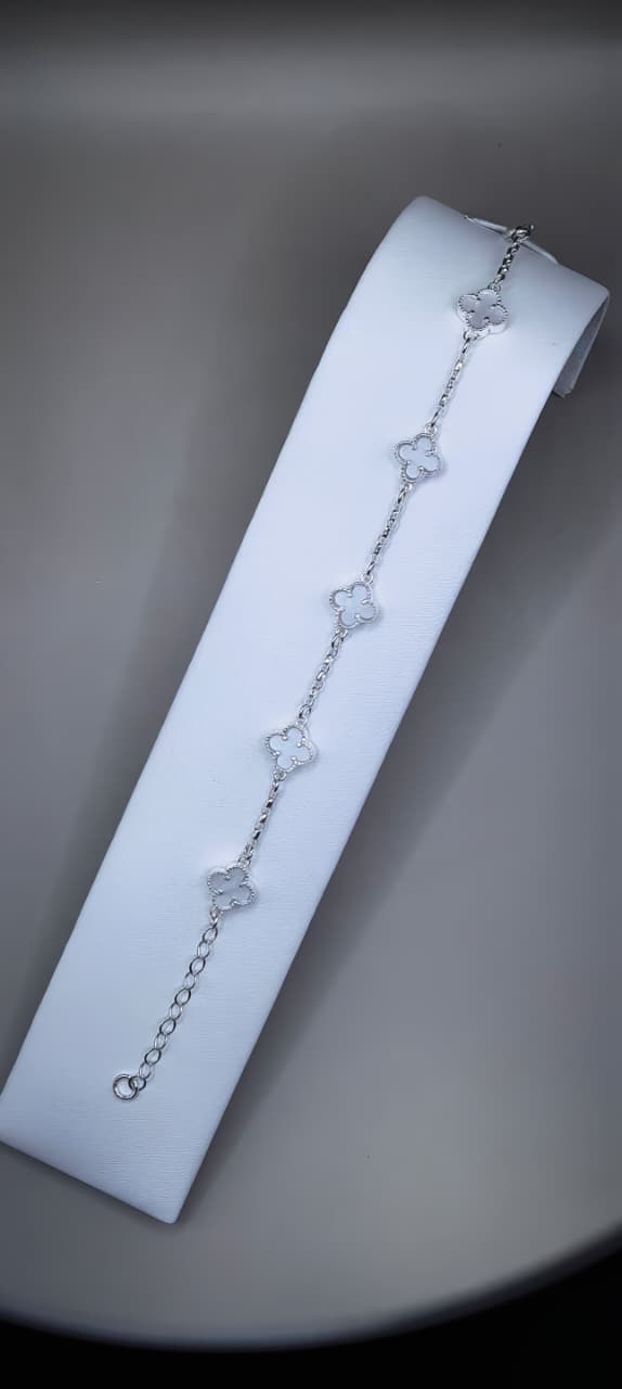 Escencial VanCleef Blanco