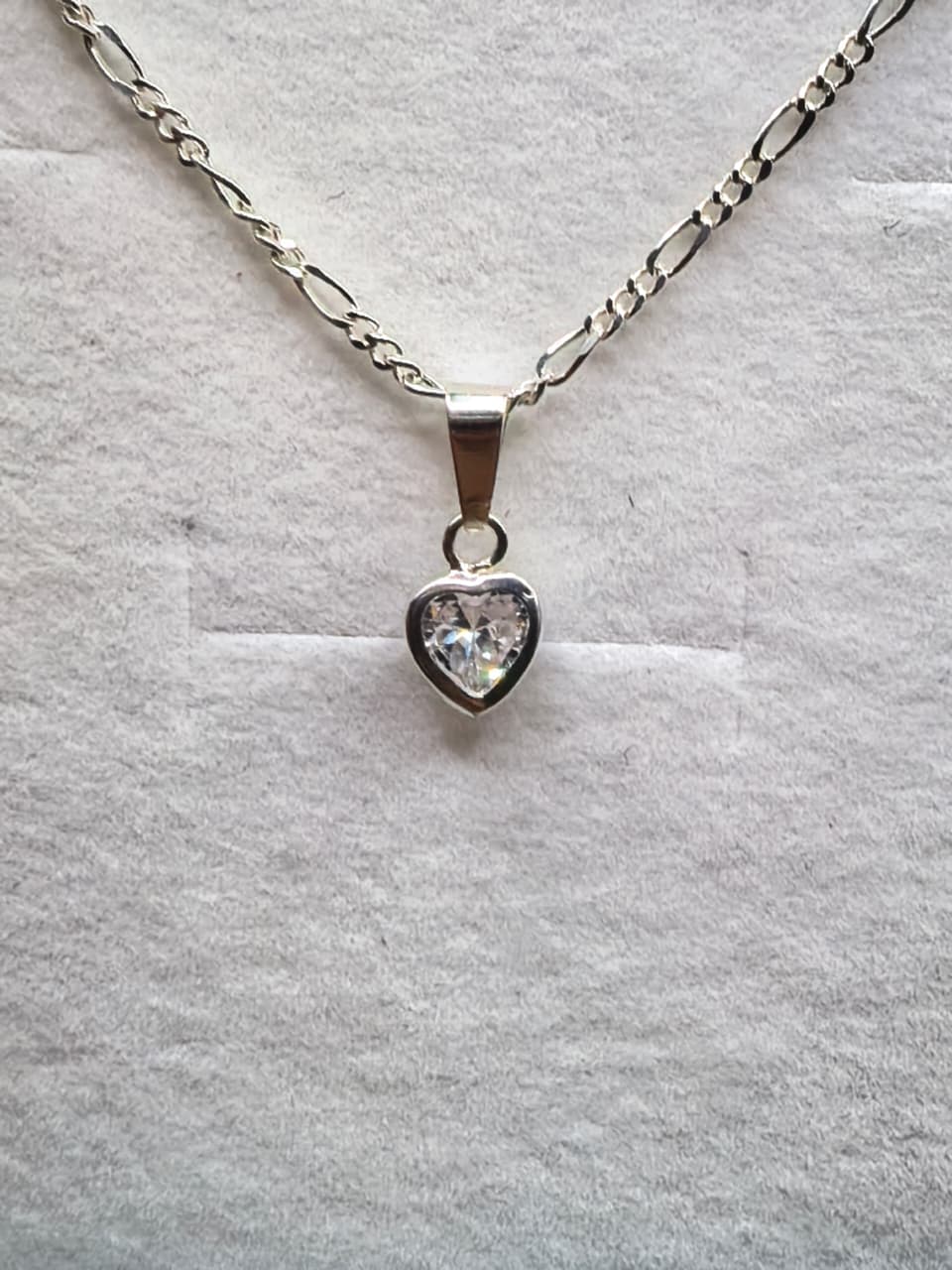 Dije Corazon con Piedra