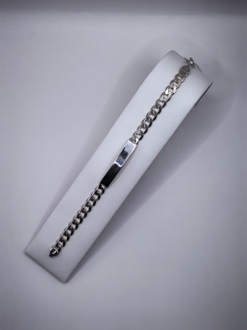 Esclava de Plata Figaro