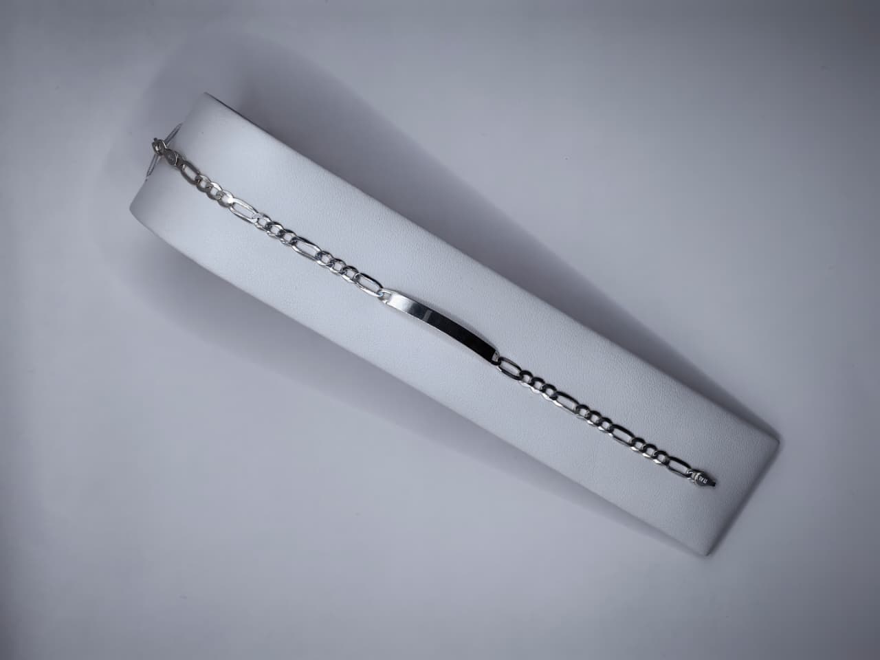 Esclava de Plata Figaro