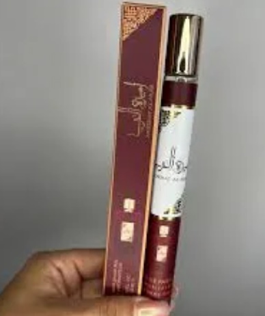 Amerat Al Akbar 30ml – Perfume Árabe Sofisticado, Marcante e de Alta Fixação