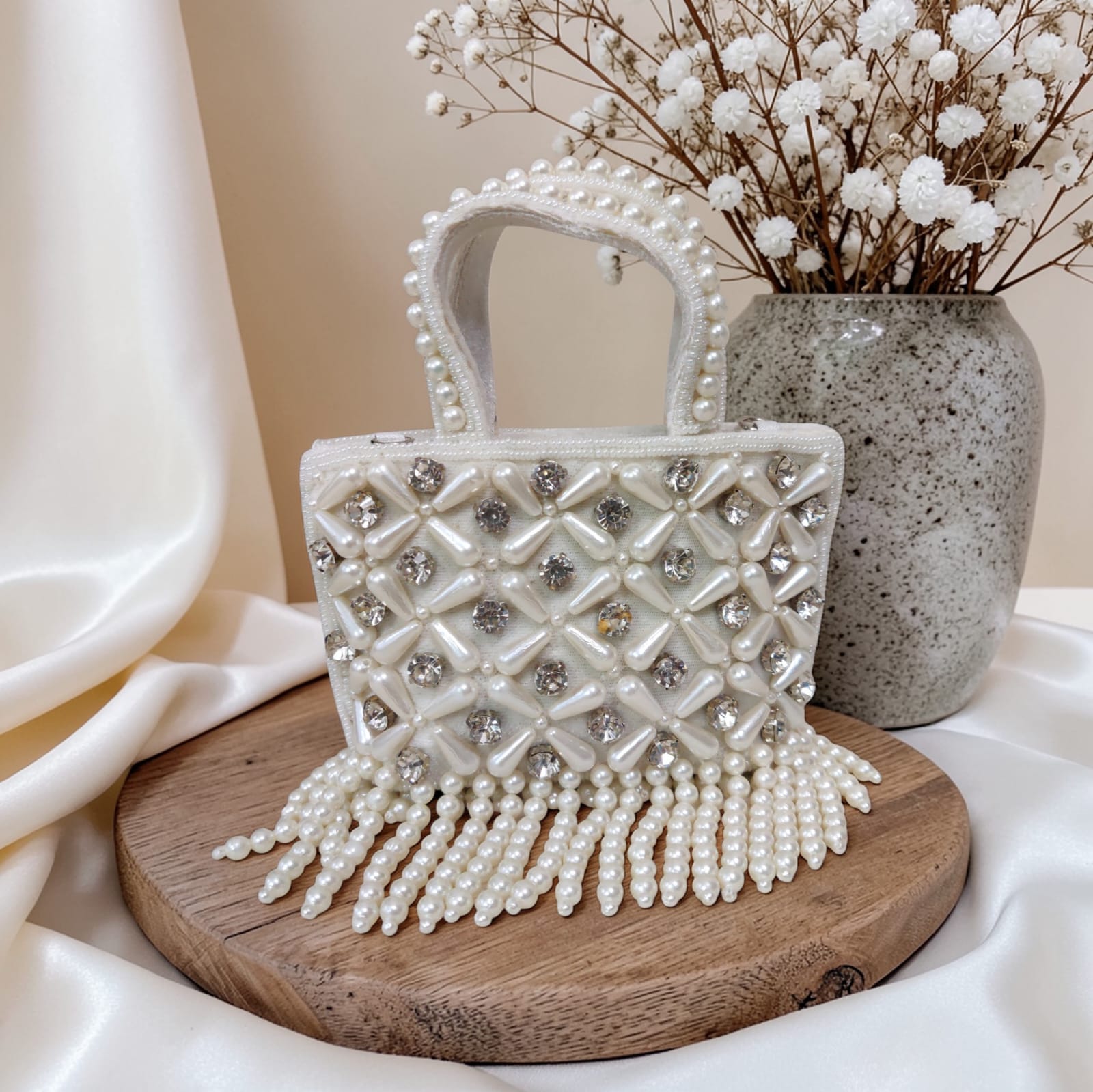 Elegant Pearl Beaded Handbag