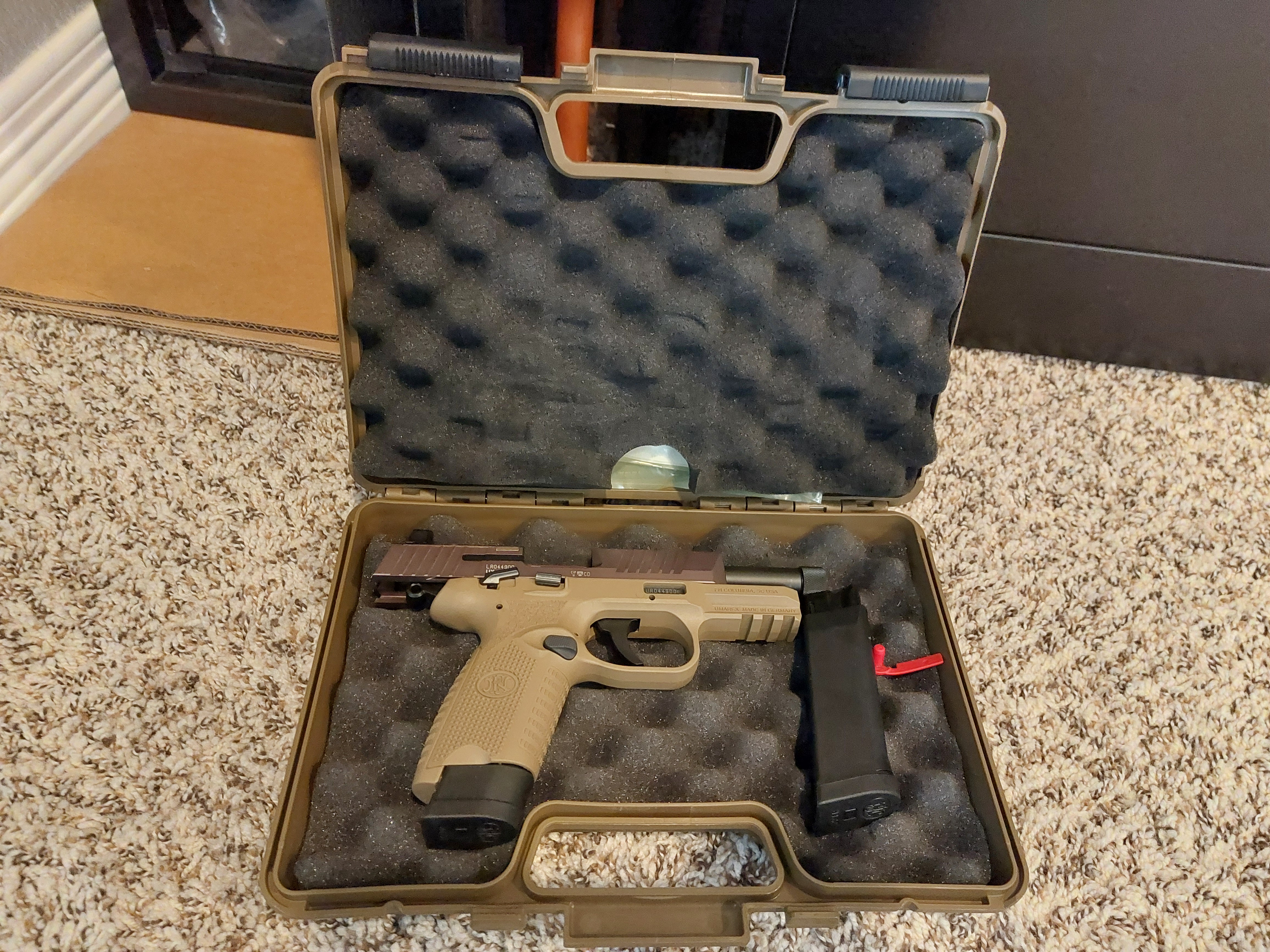 Tactical Semi-Automatic Pistol