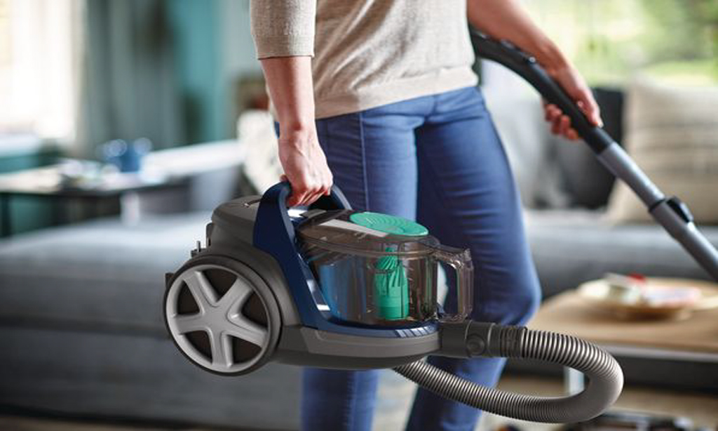 Philips PowerPro Active Bagless vacuum cleaner 