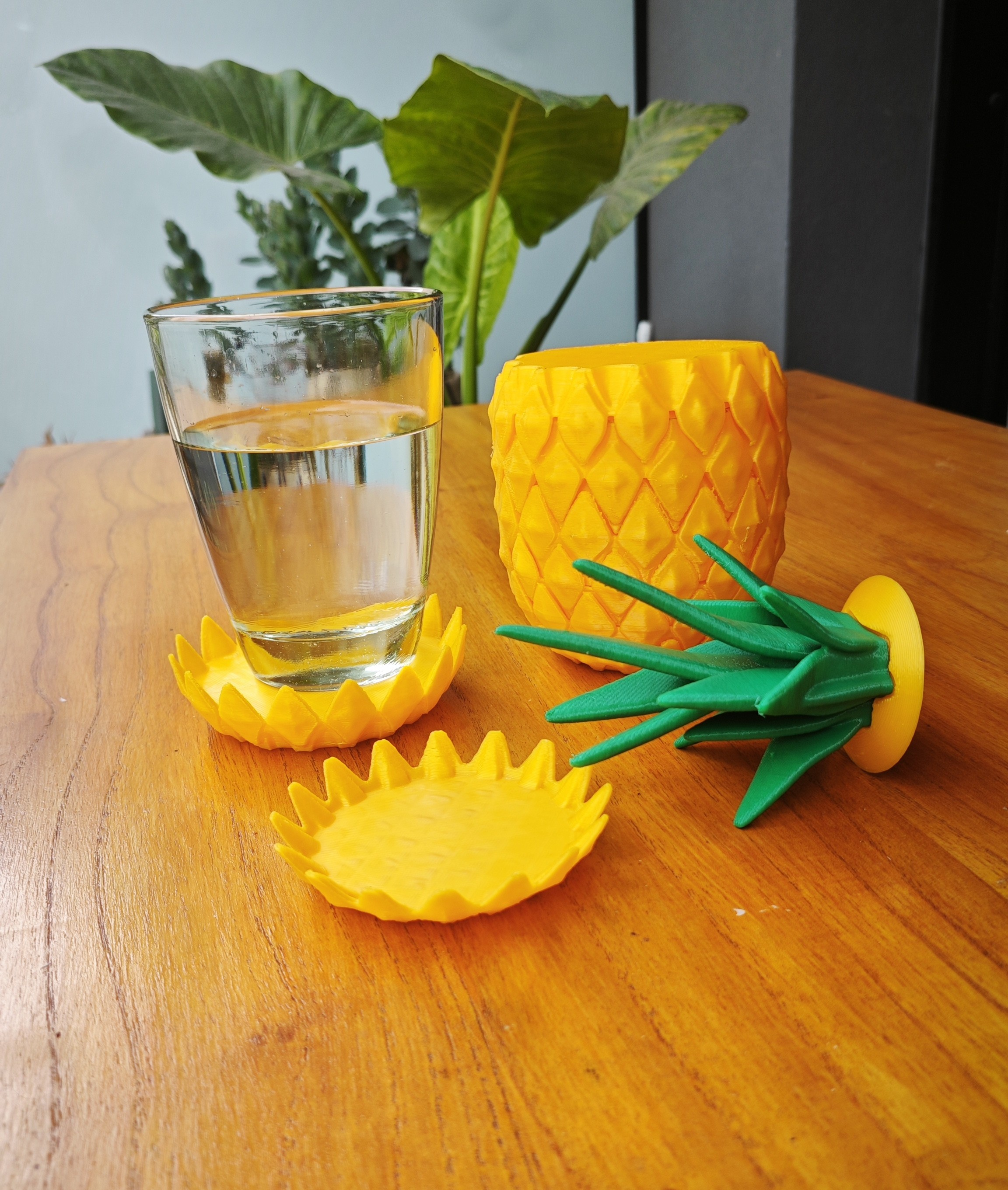 Pineapple Shaped Coasters Set