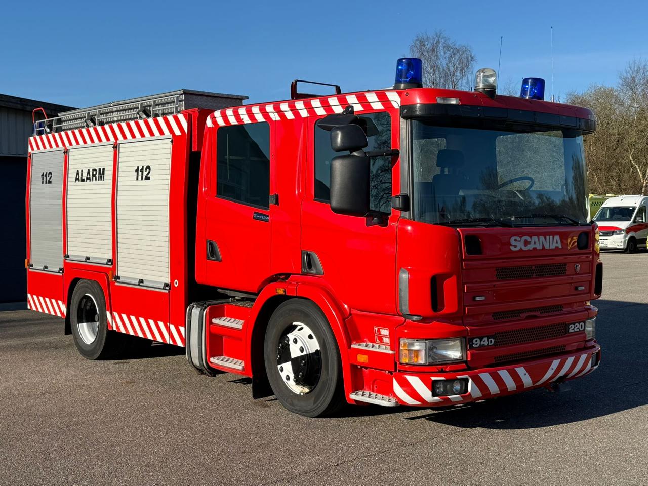 SCANIA 94D 220