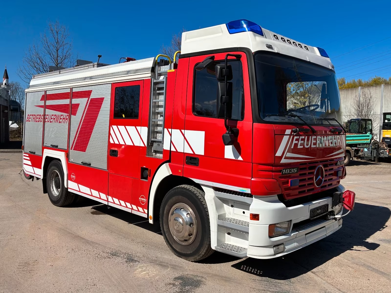 MERCEDES BENZ ACTROS 1835