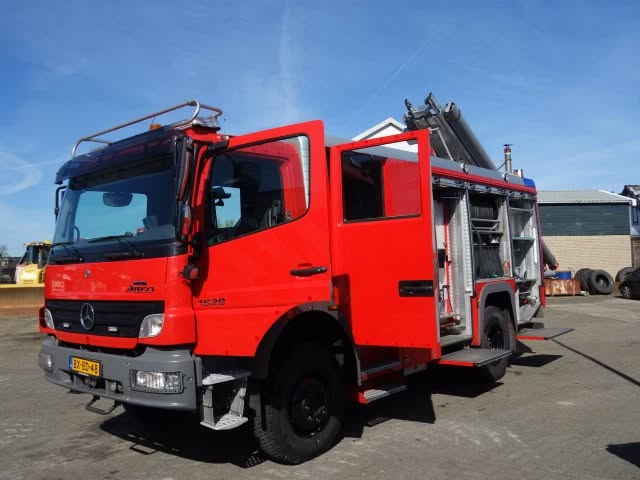 MERCEDES BENZ ATEGO 1629