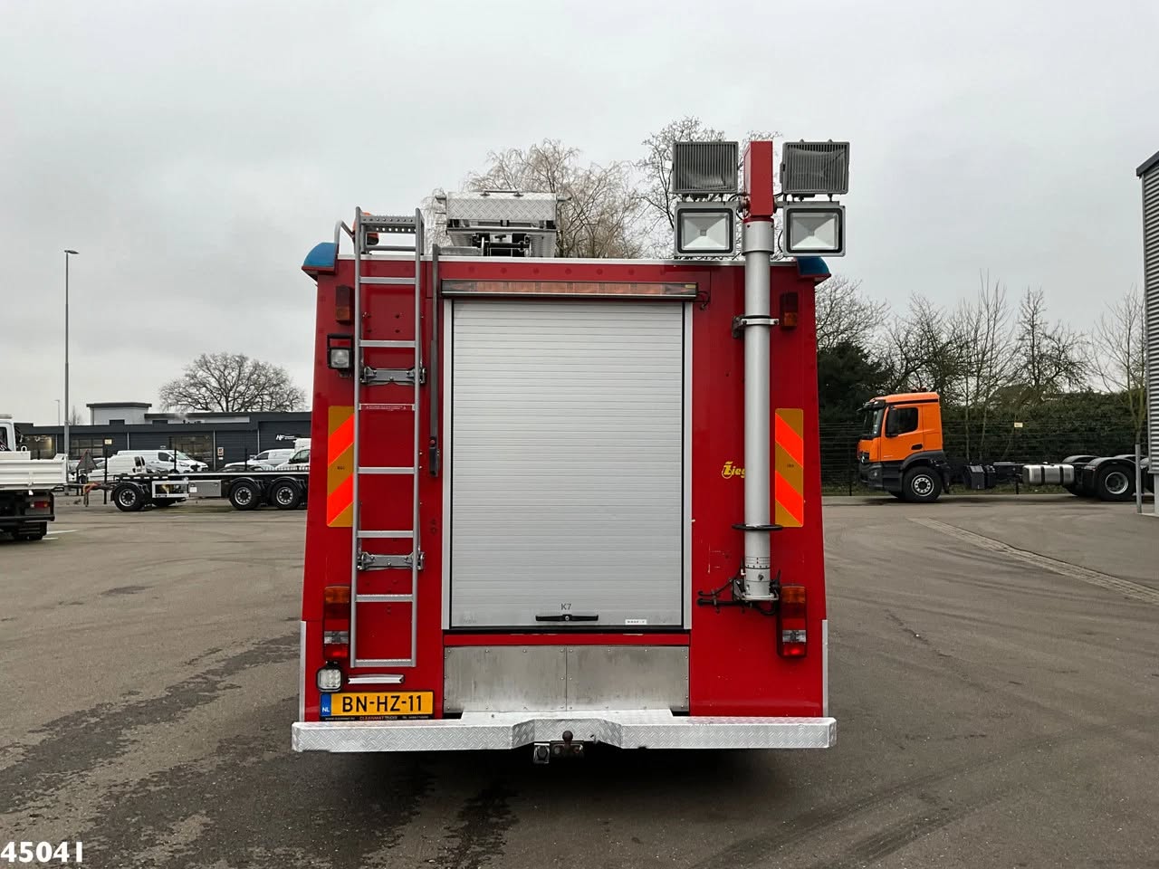MERCEDES BENZ ATEGO 1325