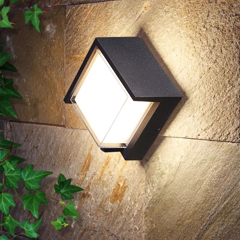 Modern Outdoor Wall Light