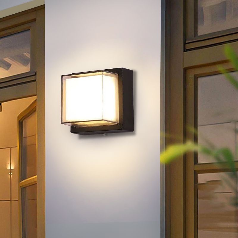 Modern Outdoor Wall Light