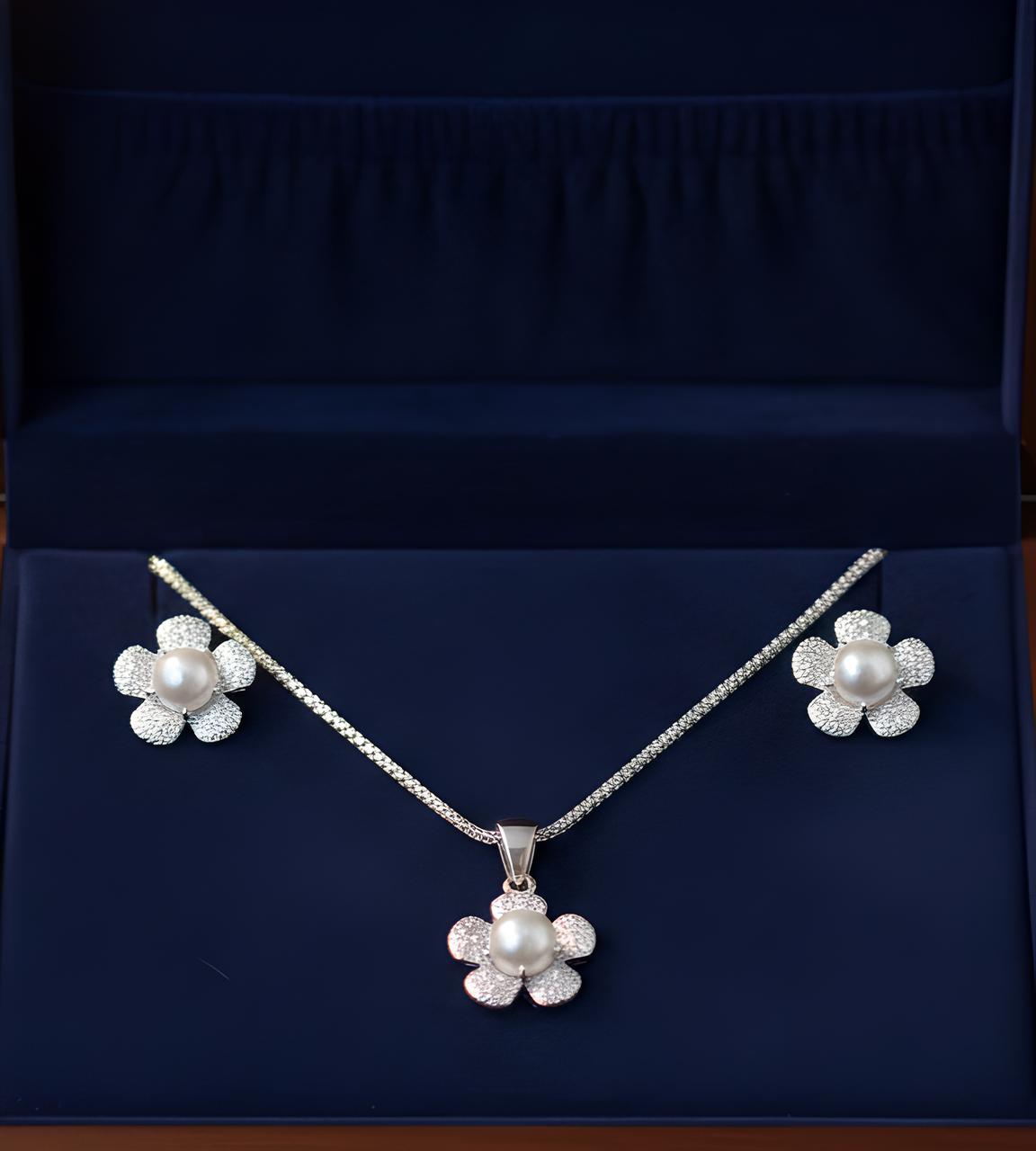 Pure 925 Sterling silver Pearl Flower Pendant Necklace and Earrings Jewelry Set For Women,Girls (Set of 1)