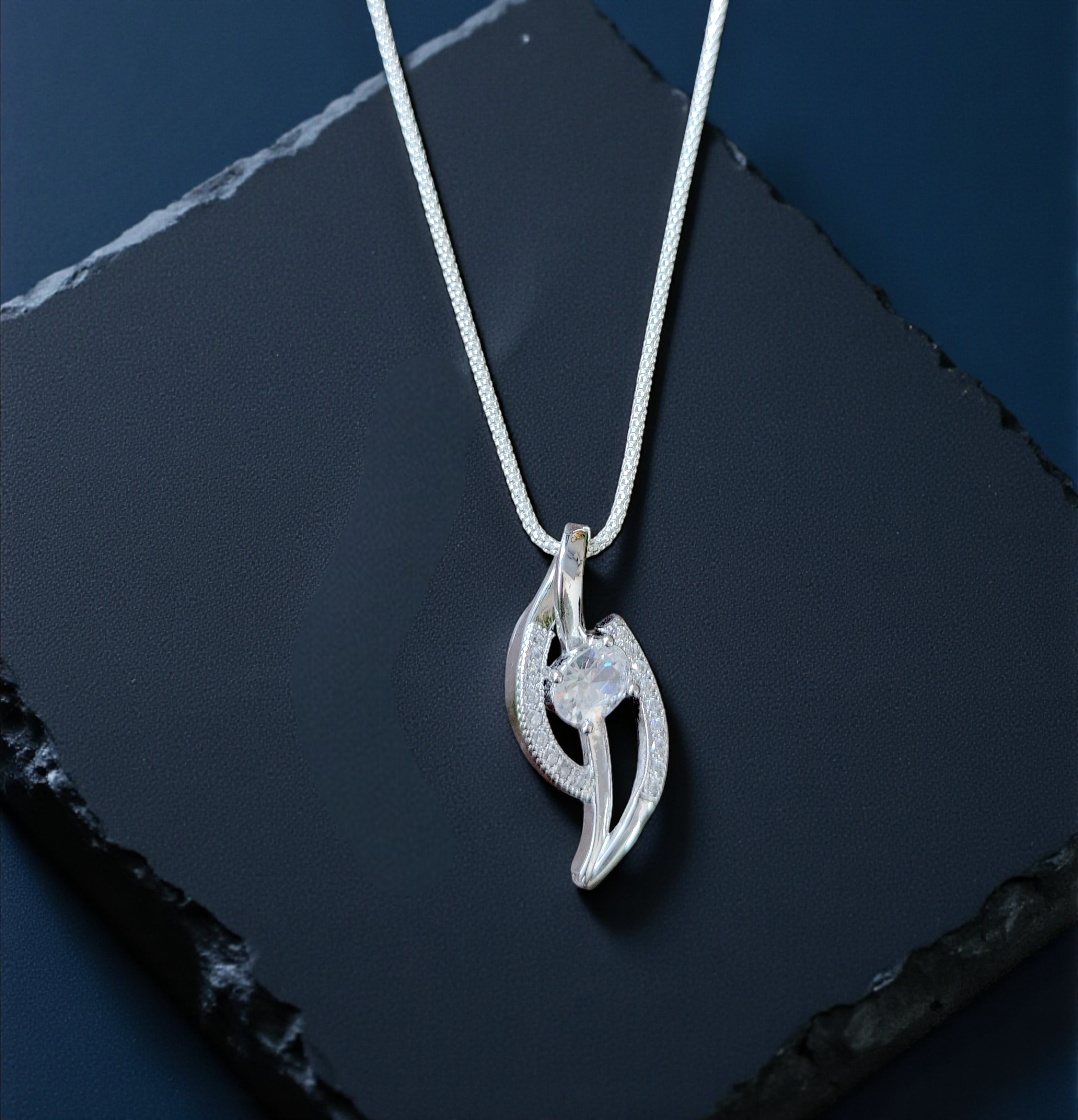 Elegant Women's Pure 925 Sterling Silver Cubic Zirconia Necklace Pendant For unisex