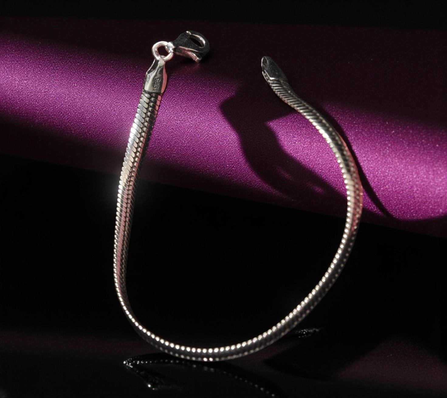 Pure 925 Sterling Silver Bracelet, Snake Chain Design with Lobster Clasp, Bracelet For Unisex (Pack of 1)