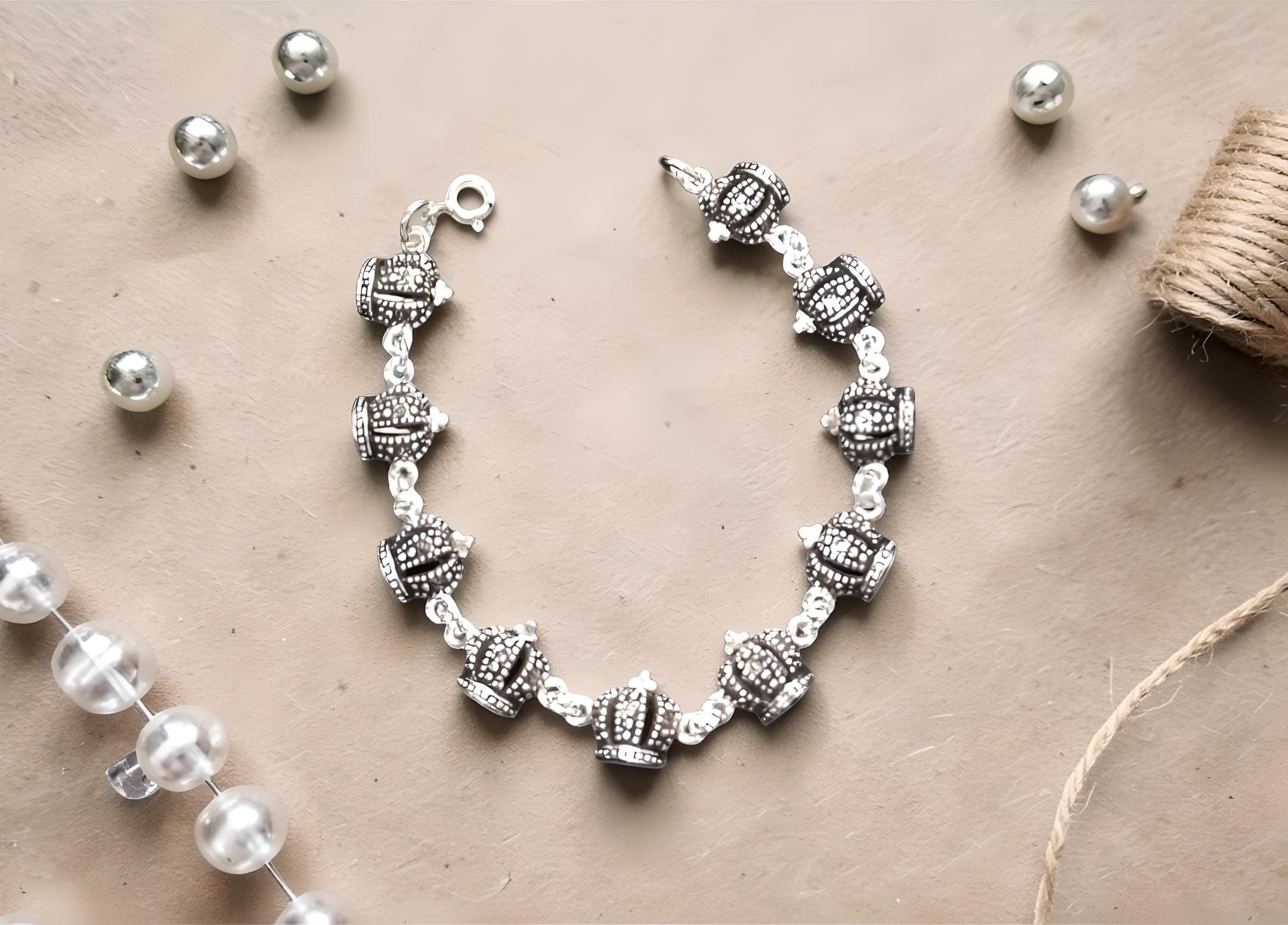 Pure 925 Sterling Silver Crown Charm Bracelet with Toggle Clasp For Women,Girls (Pack of 1)