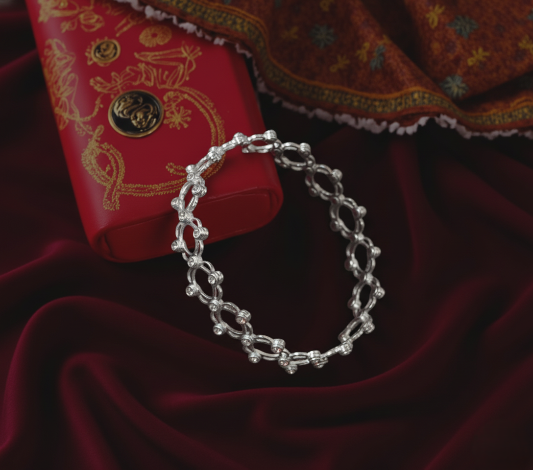 Pure 925 Sterling Silver 2 in 1 Bracelet: Ring and wrist Style Change Bracelets Engagement Ring Dual-use Bracelet For Women,Girls (Pack of 1)