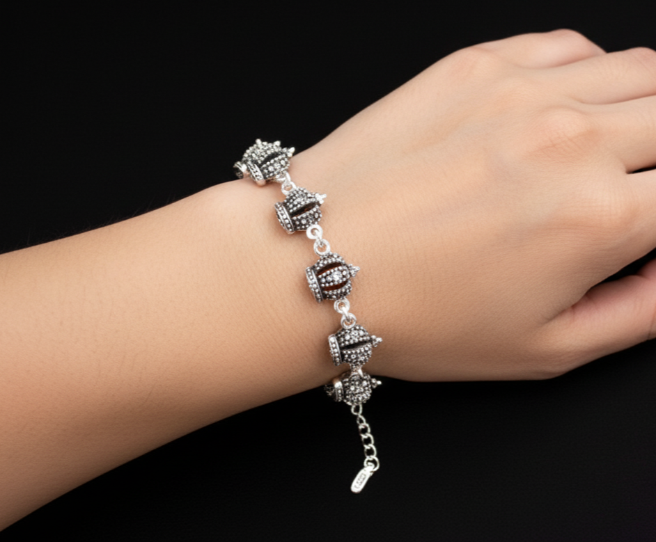 Pure 925 Sterling Silver Crown Charm Bracelet with Toggle Clasp For Women,Girls (Pack of 1)