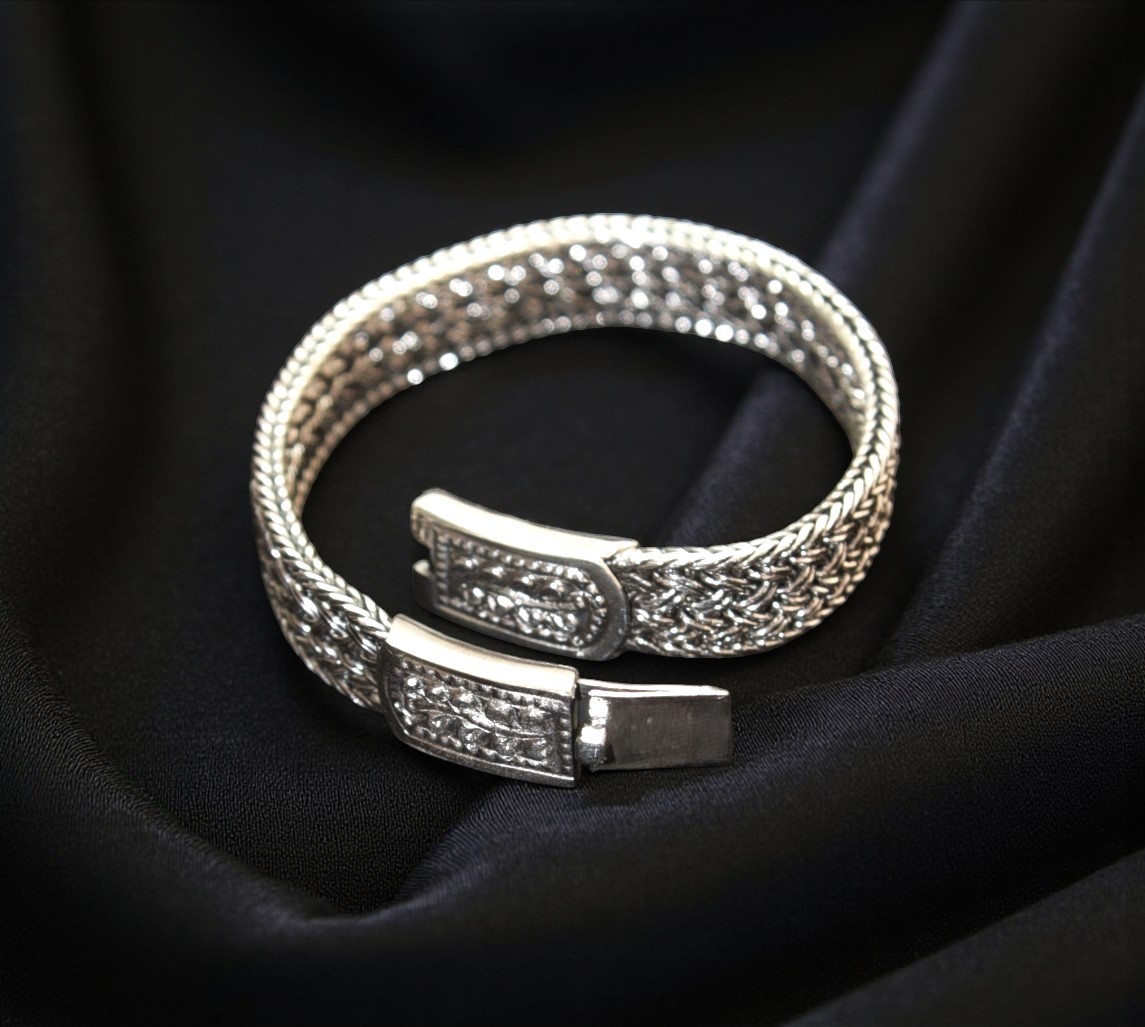 Pure 925 Sterling Silver Braided Chain Bracelet with Push Button Box Clasp For Unisex (Pack of 1)