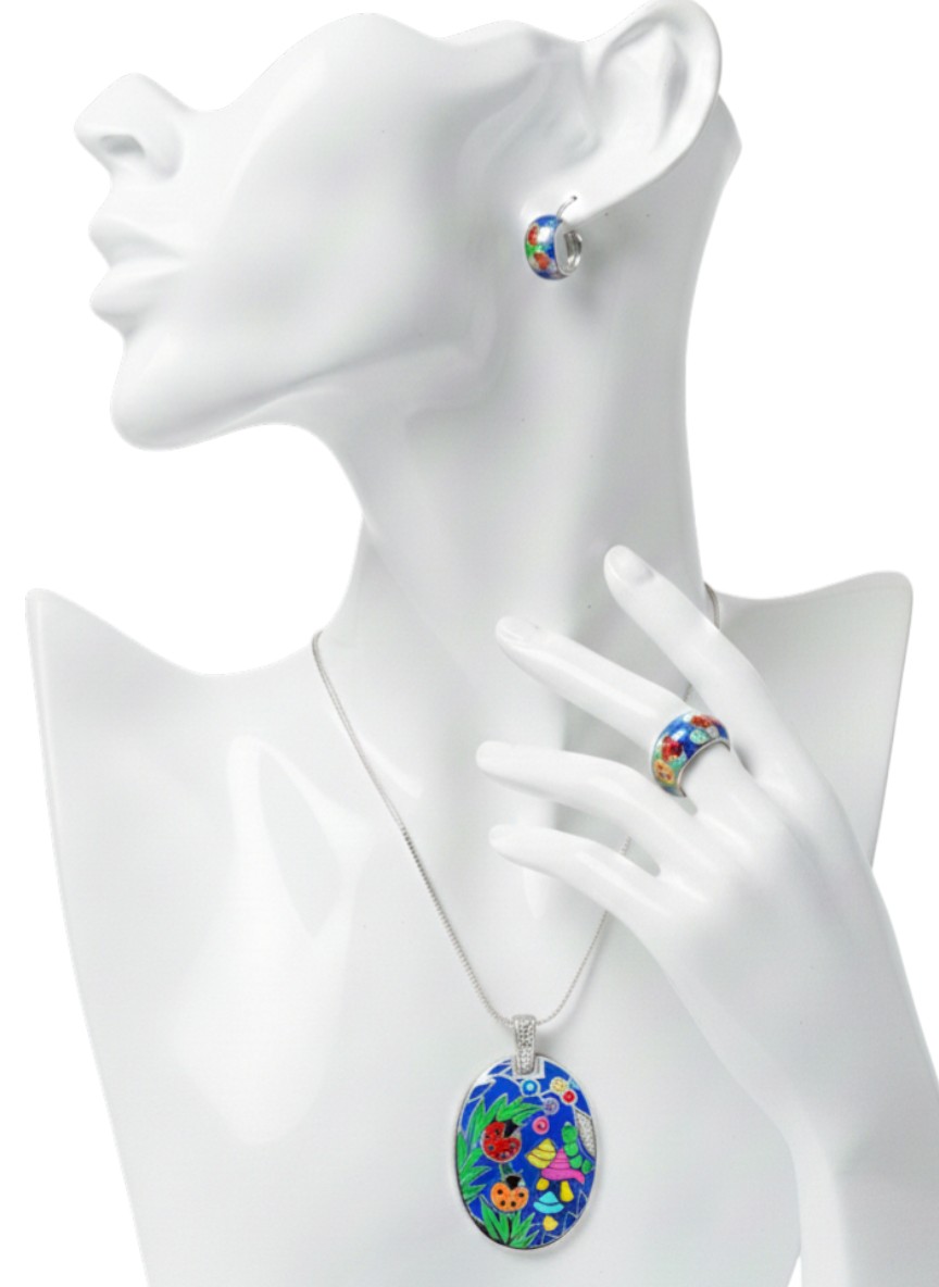 Pure 925 sterling silver Ladybug Pendant Set, Necklace with Pendant, Earrings and Ring For Women,Girls (Set of 1)