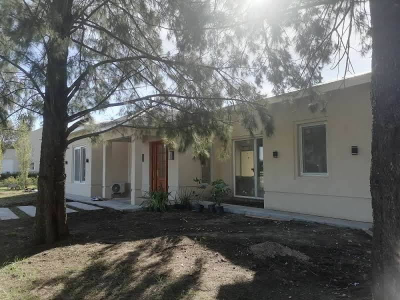 Barrio La Primavera Golf y Polo 