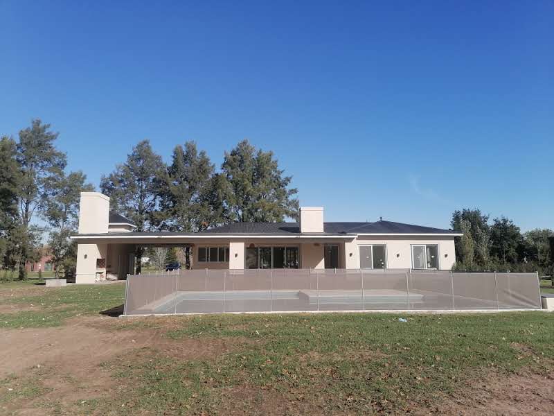 Barrio La Primavera Golf y Polo 