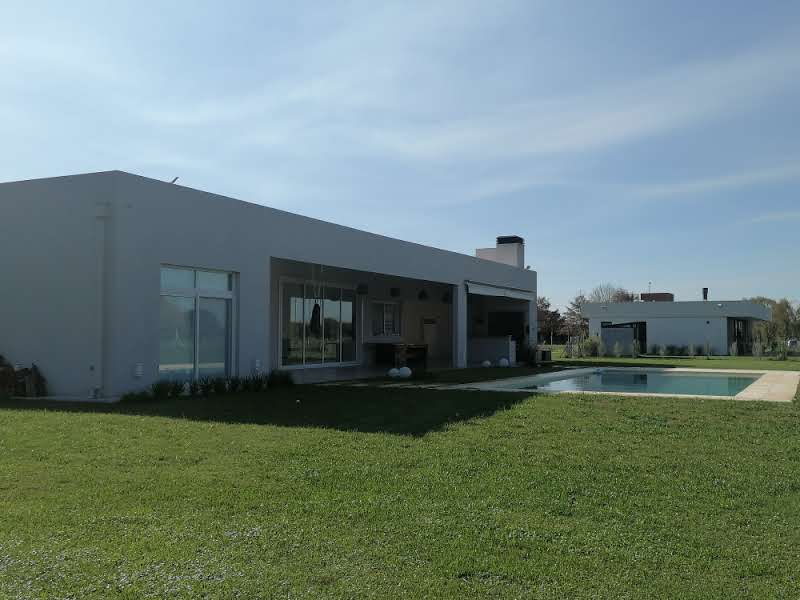 Barrio La Primavera Golf y Polo 