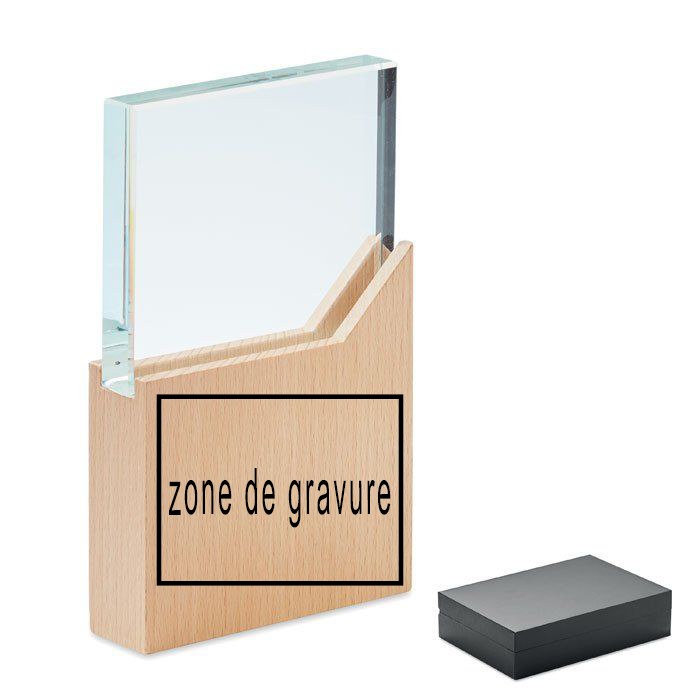 Trophée en bois de hêtre et verre personnalisé par gravure et son étui