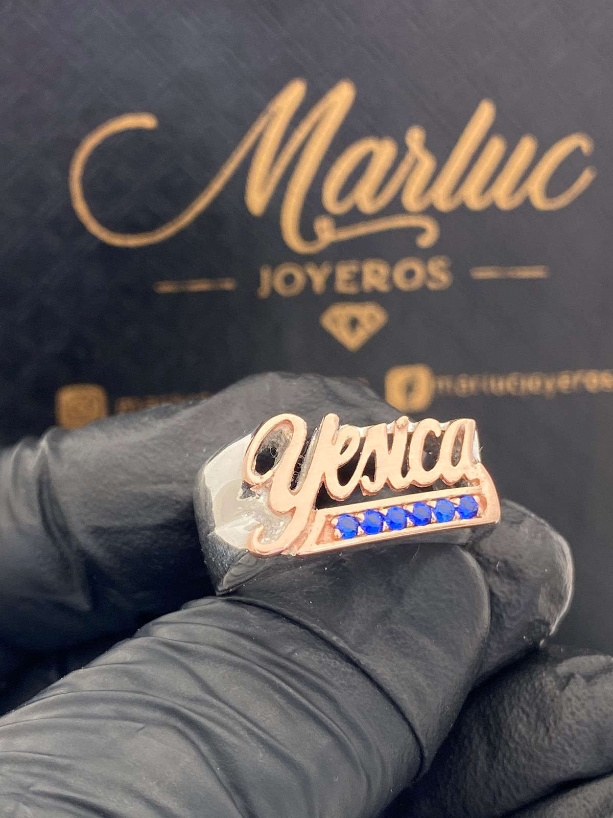 ANILLO NOMBRE YESICA 