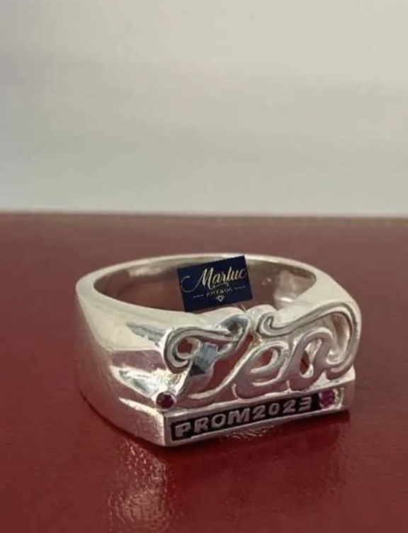 ANILLO NOMBRE PROM LEO 