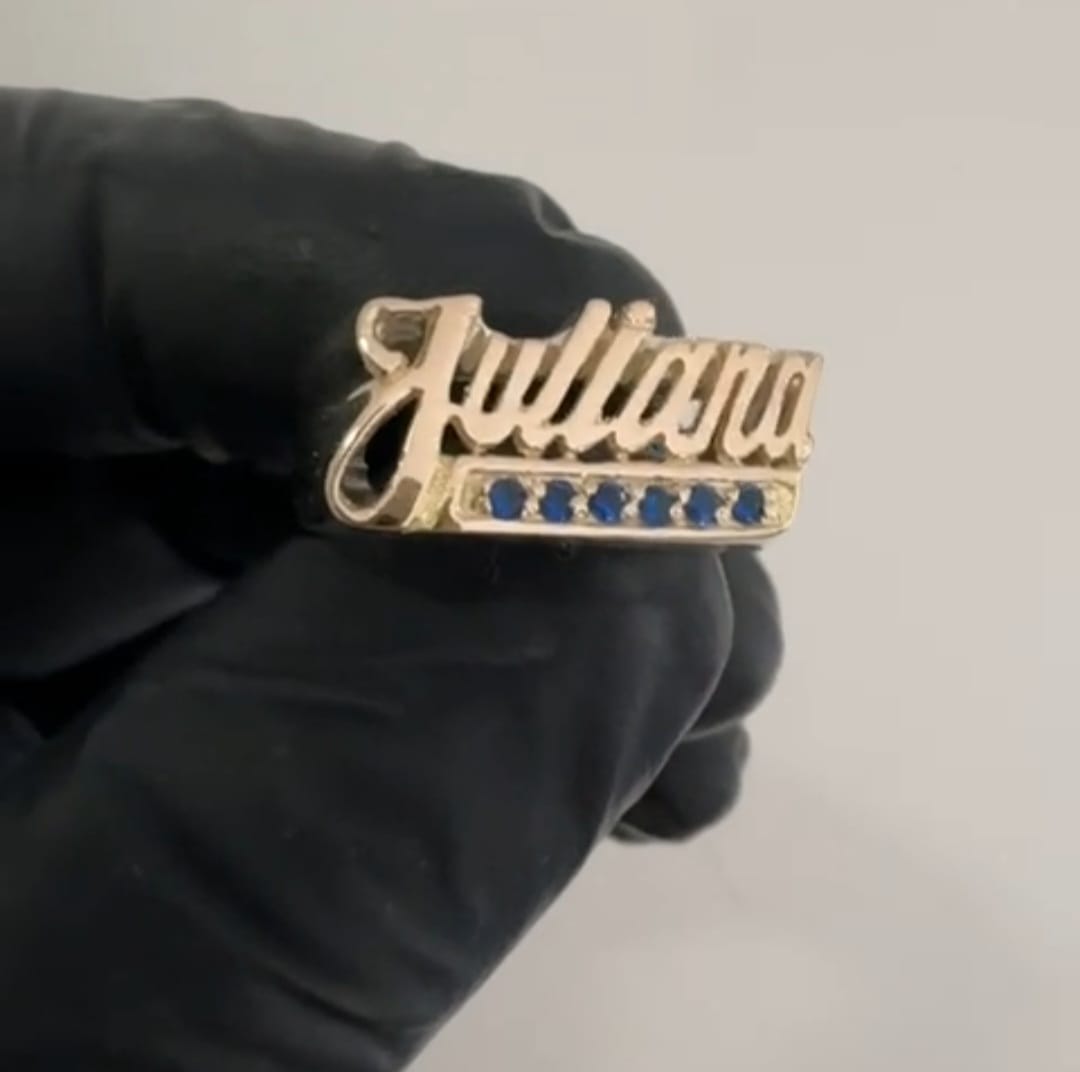 ANILLO NOMBRE JULIANA 