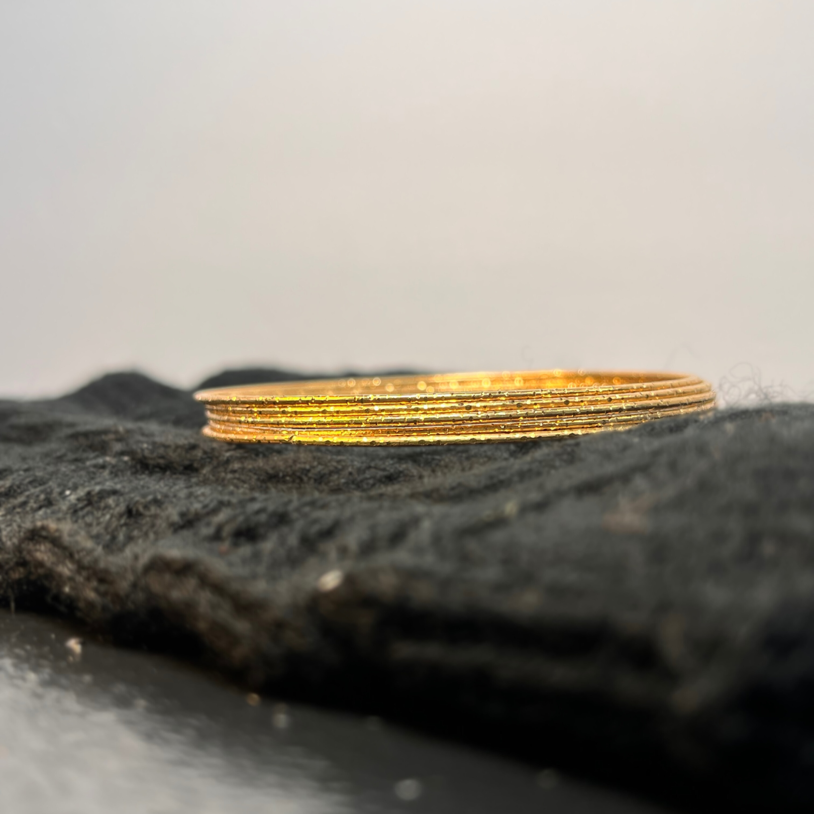 Thin Bangles (Set of 5)