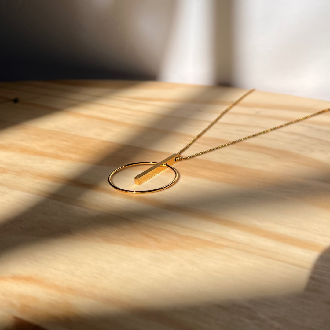 Axis Necklace