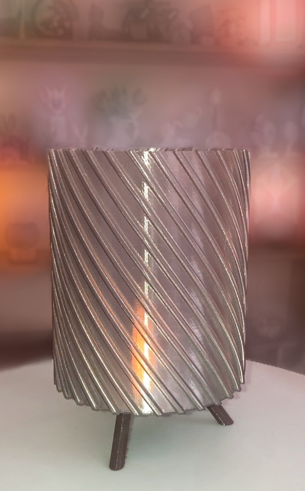 Luminária de Mesa Moderna