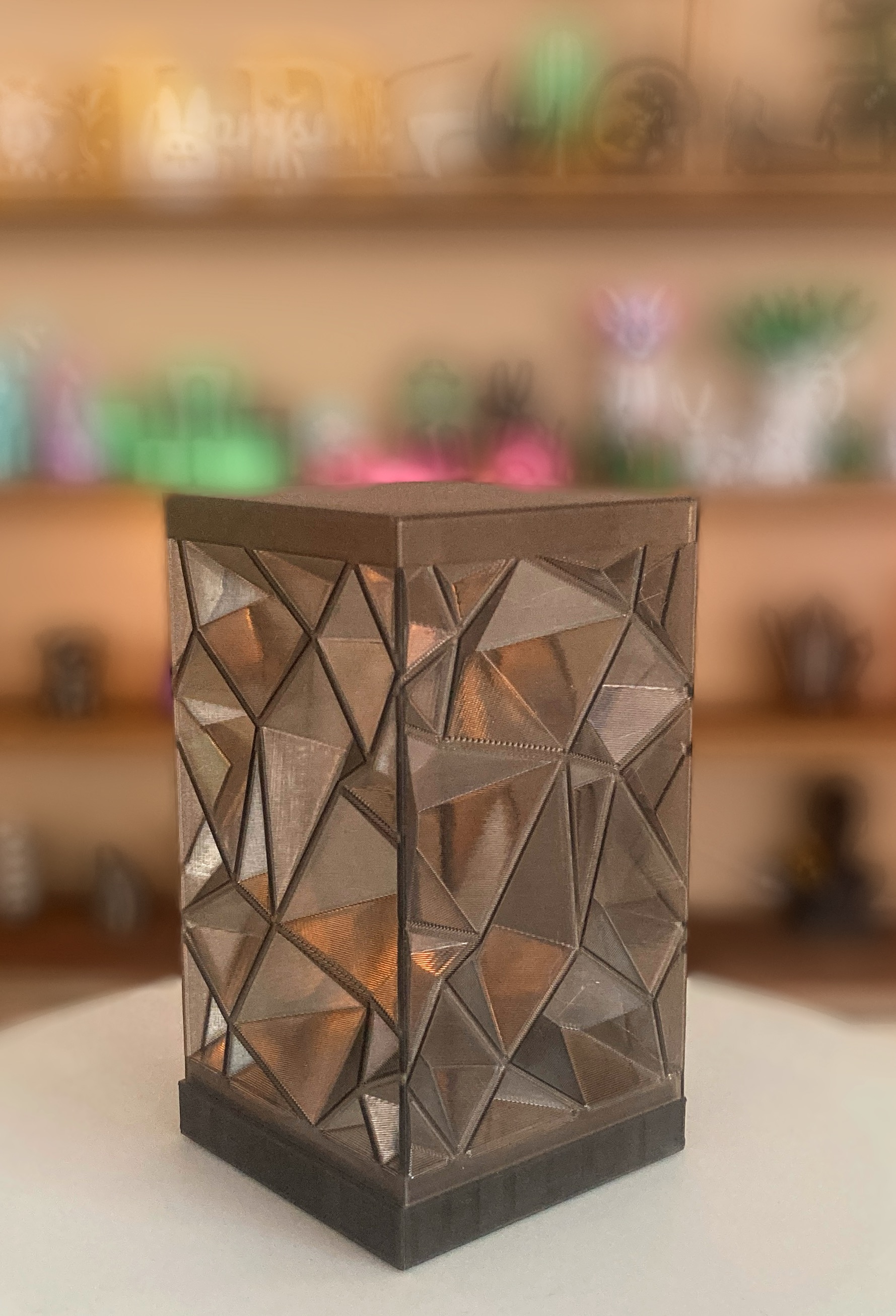 Luminária Decorativa Geométrica