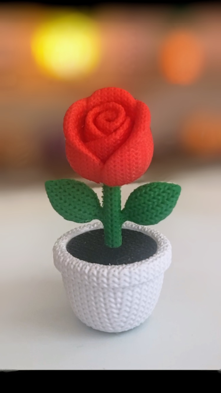 Rosa de Crochê no Vaso