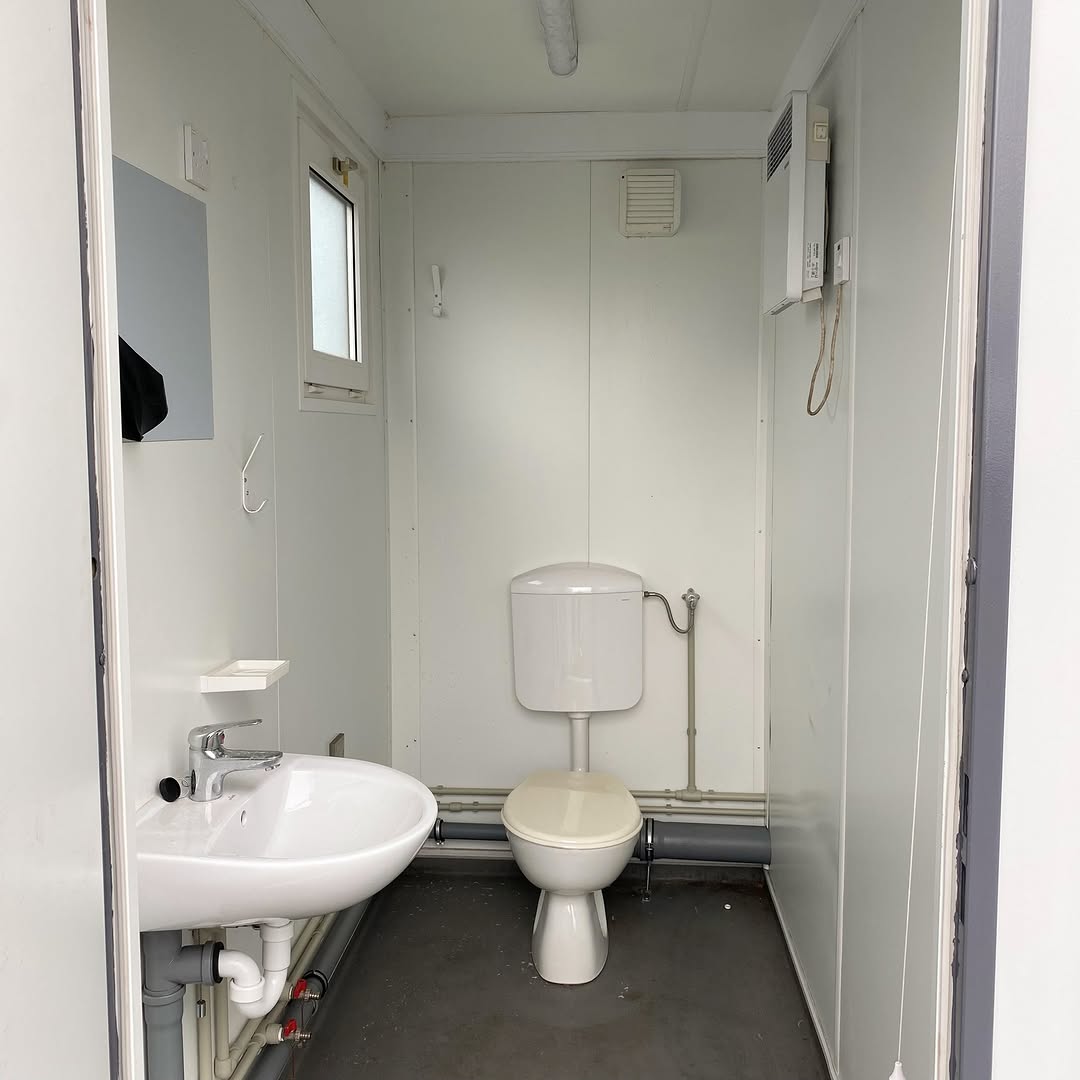 Portable male & female ablution unit