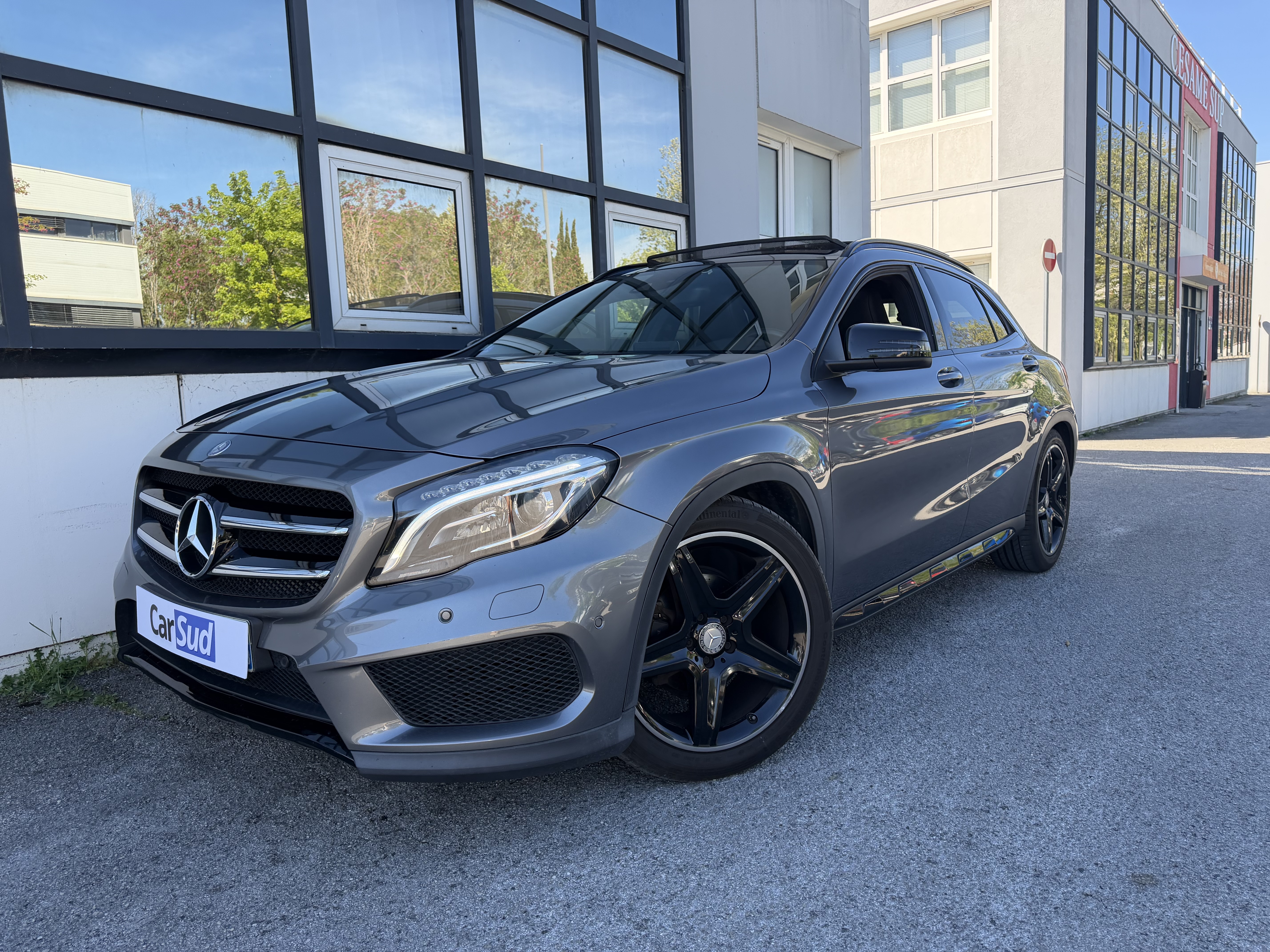 Mercedes Benz GLA 180 122ch AMG Line