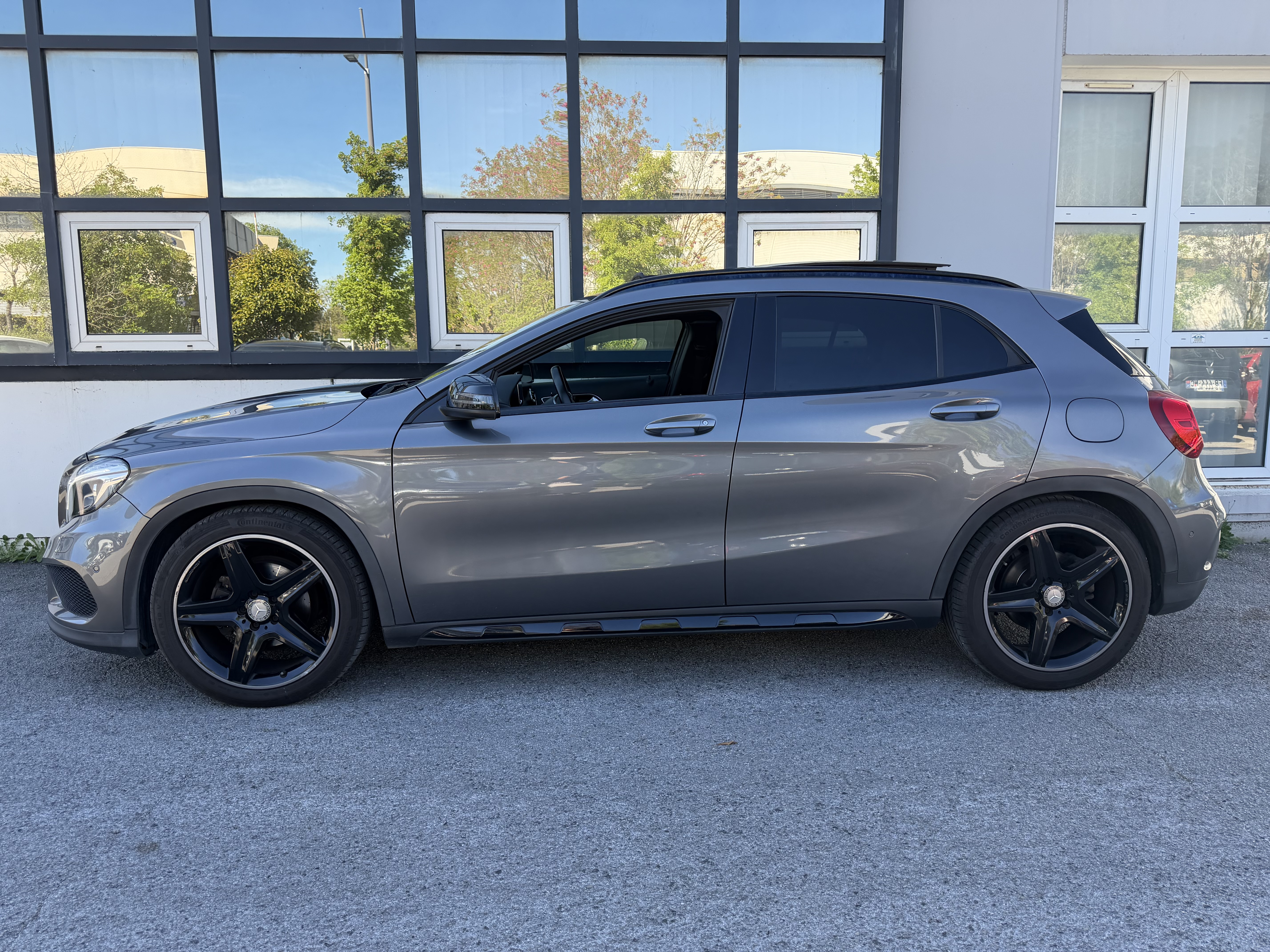 Mercedes Benz GLA 180 122ch AMG Line