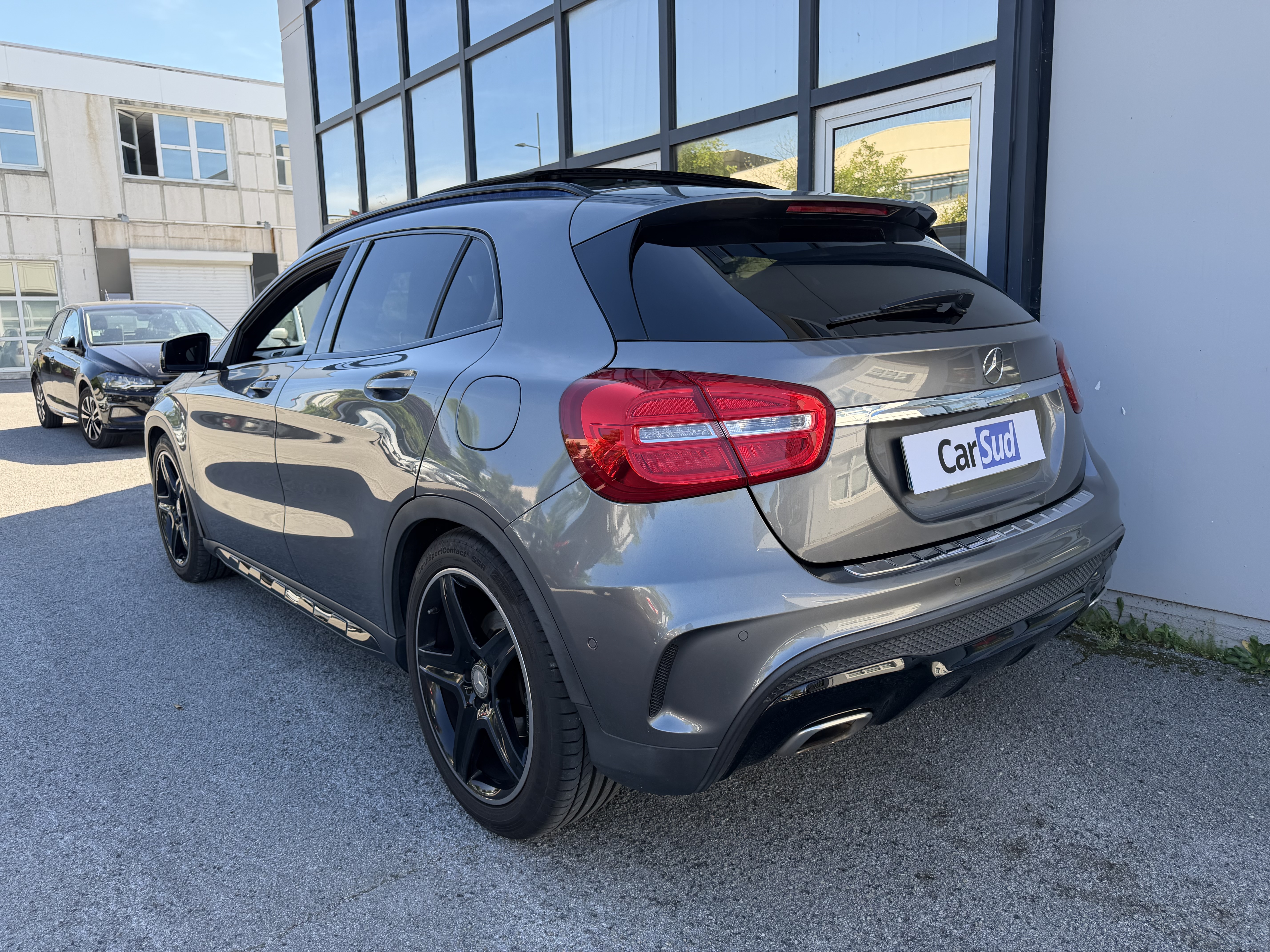 Mercedes Benz GLA 180 122ch AMG Line