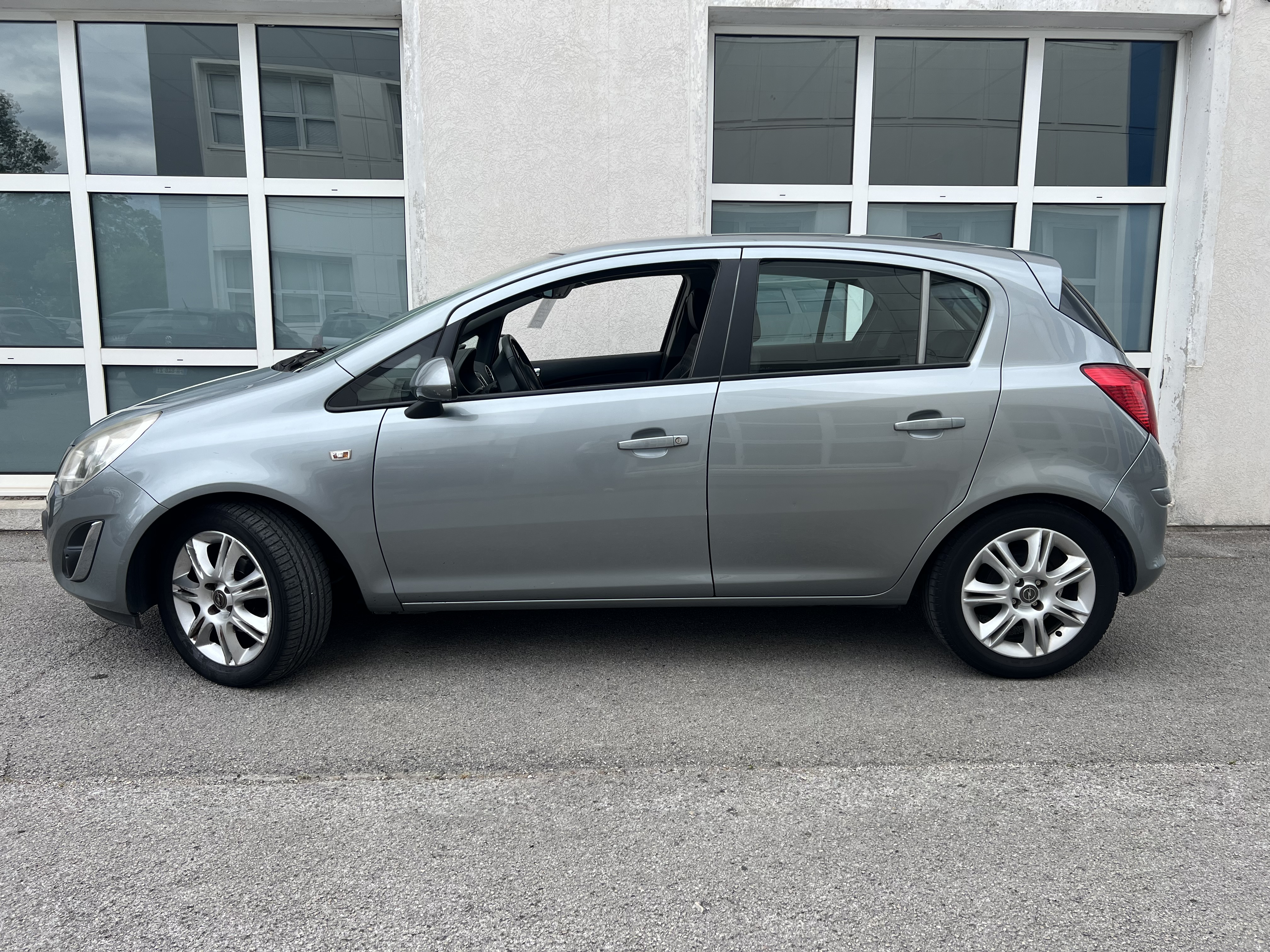 Opel Corsa 1.3 CDTI 95ch 5p CLIM GPS